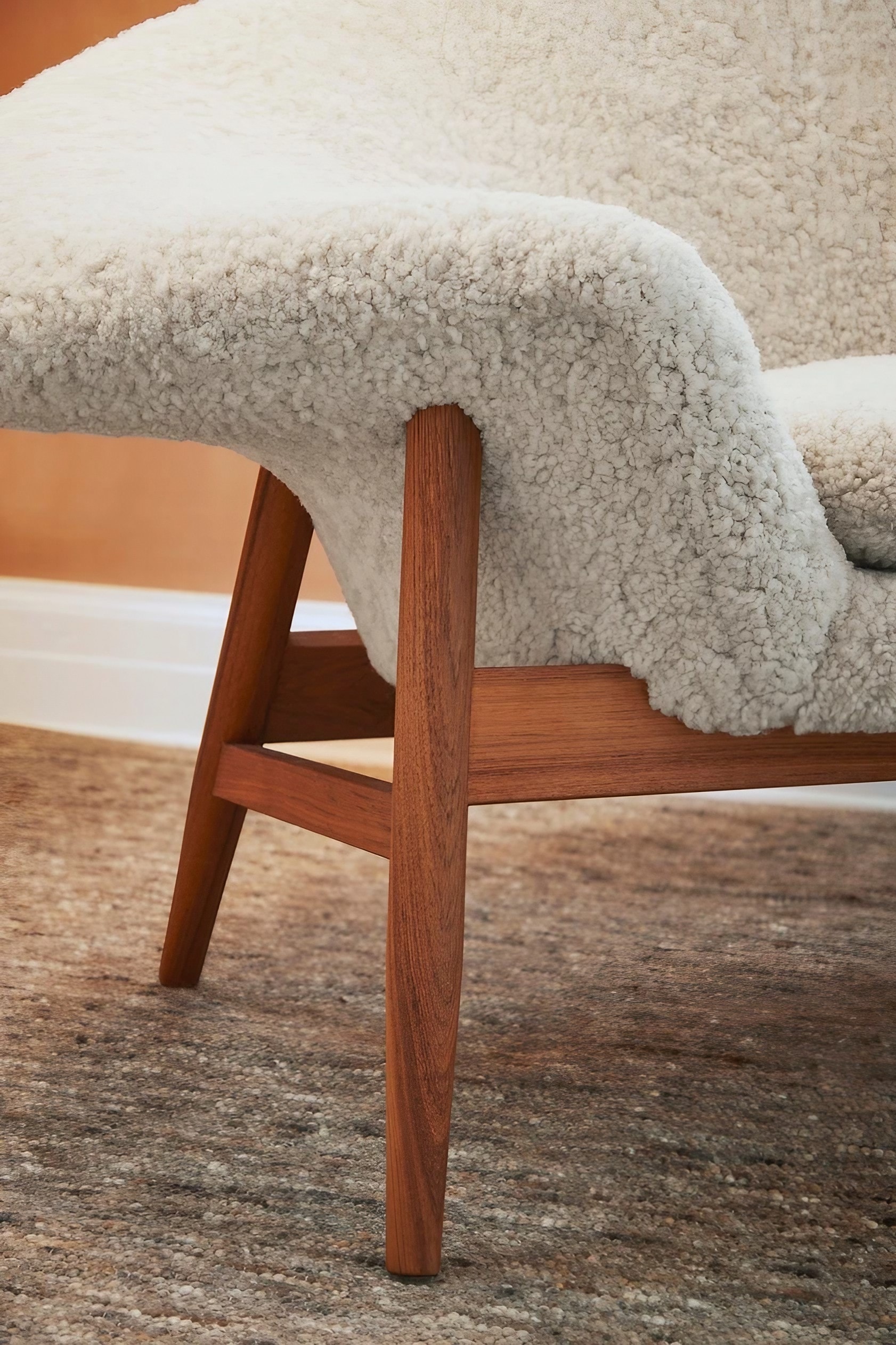 Fried Egg Right Lounge Chair Sheepskin Moonlight by Warm Nordic 3