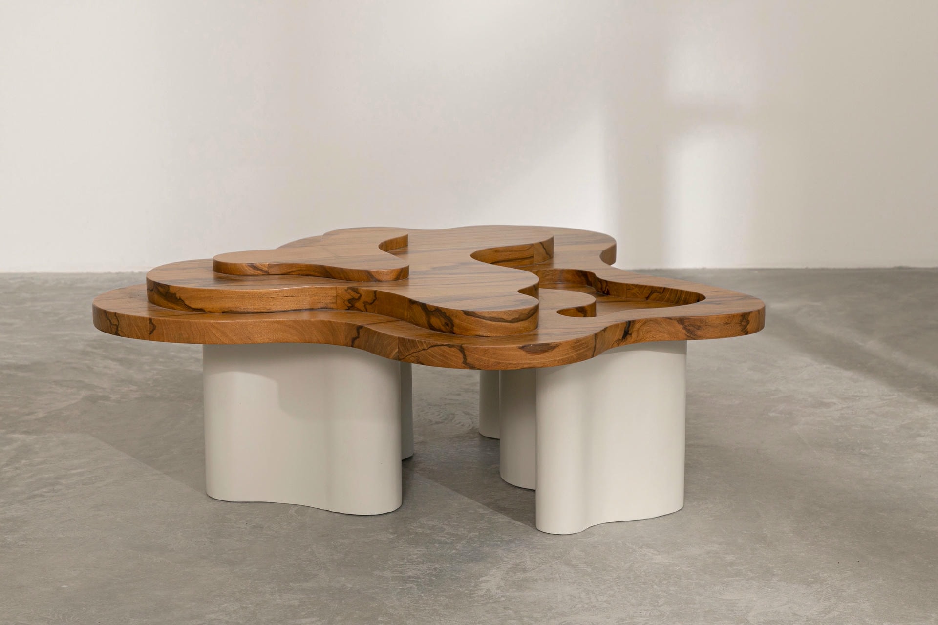 Herida Table by Sofia Alvarado 2