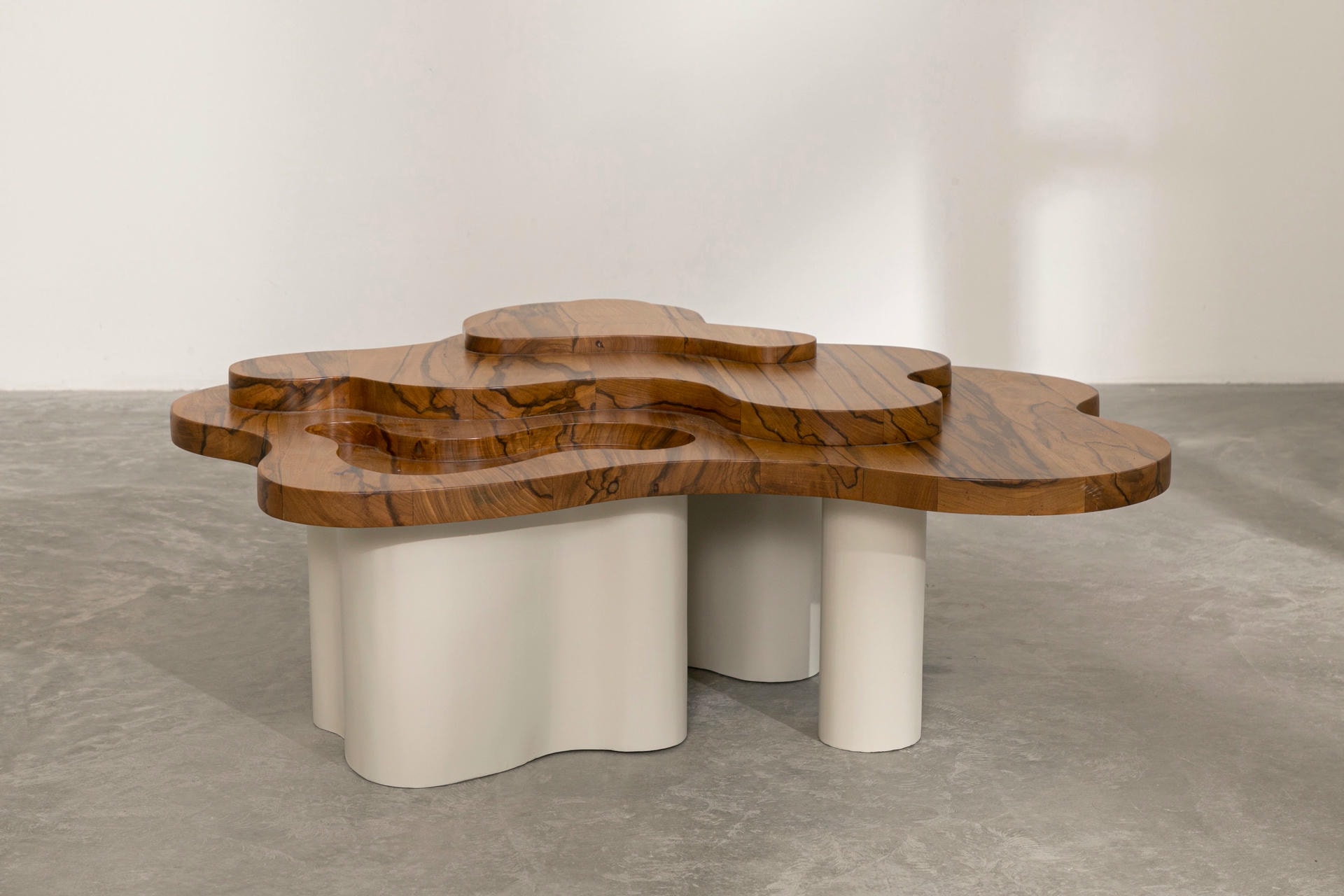 Herida Table by Sofia Alvarado 3