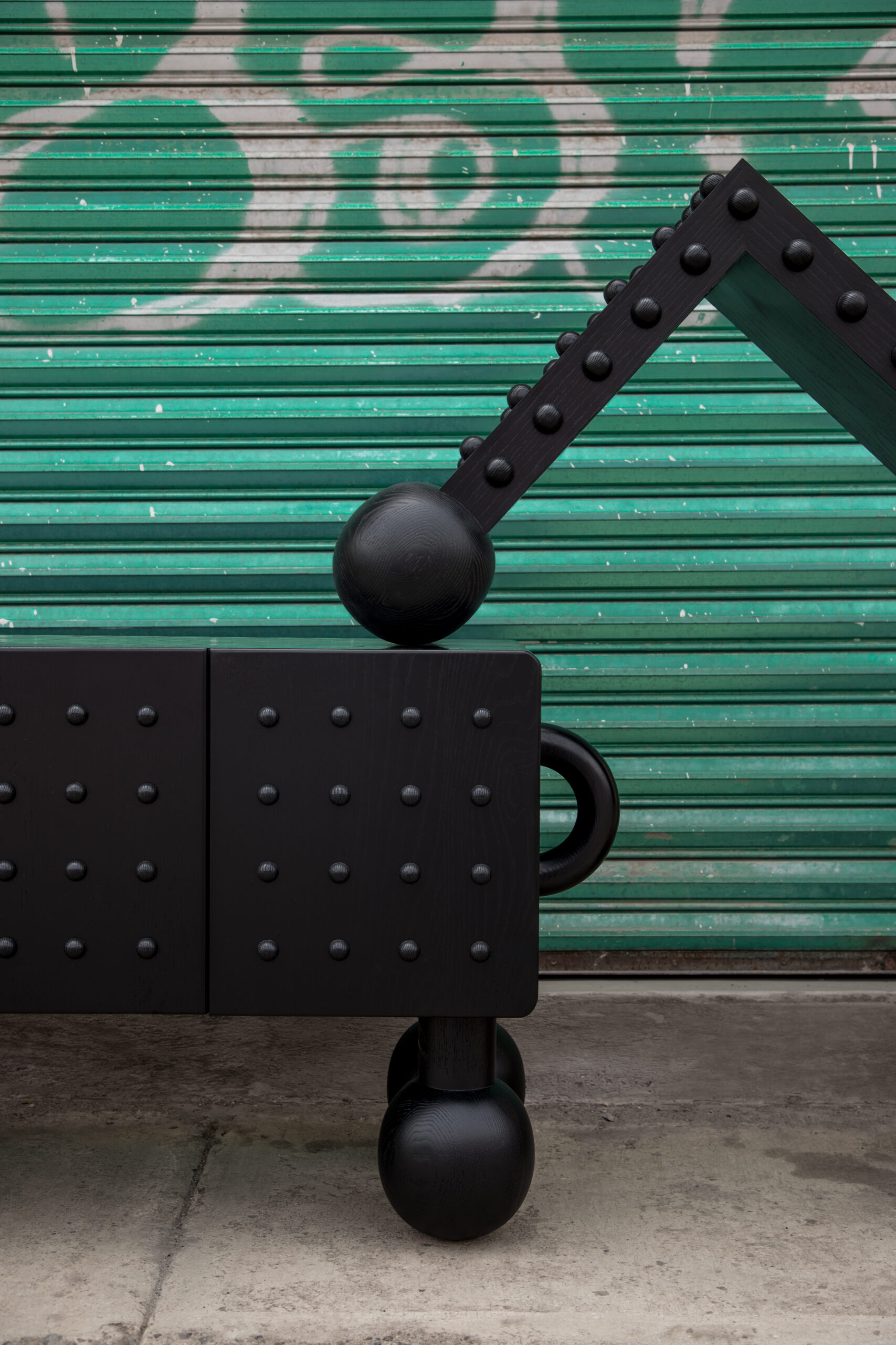 Jaguarcito Black Console Table by Andres Gutierrez 3