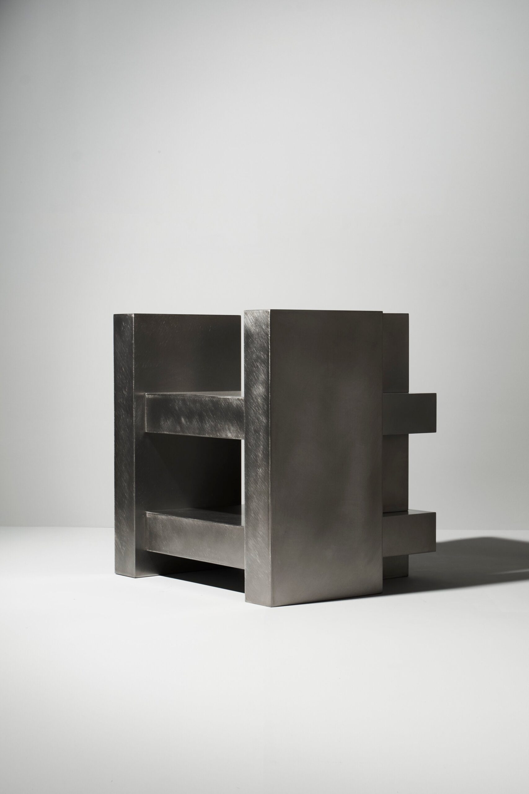 Layered Steel Seat by Hyungshin Hwang 3