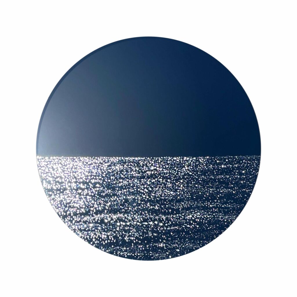 Norah Mirror 60 by Arturo Erbsman 1