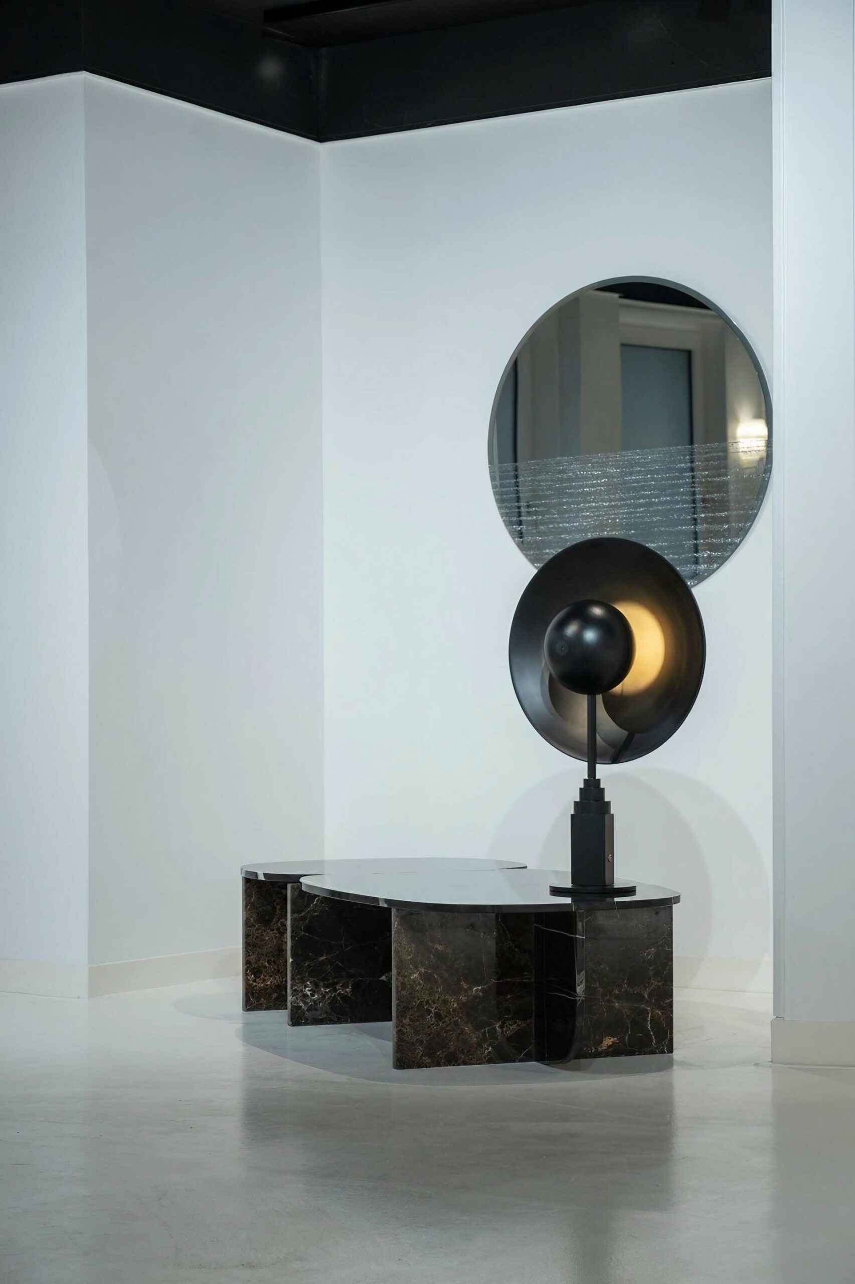 Norah Mirror 60 by Arturo Erbsman 8