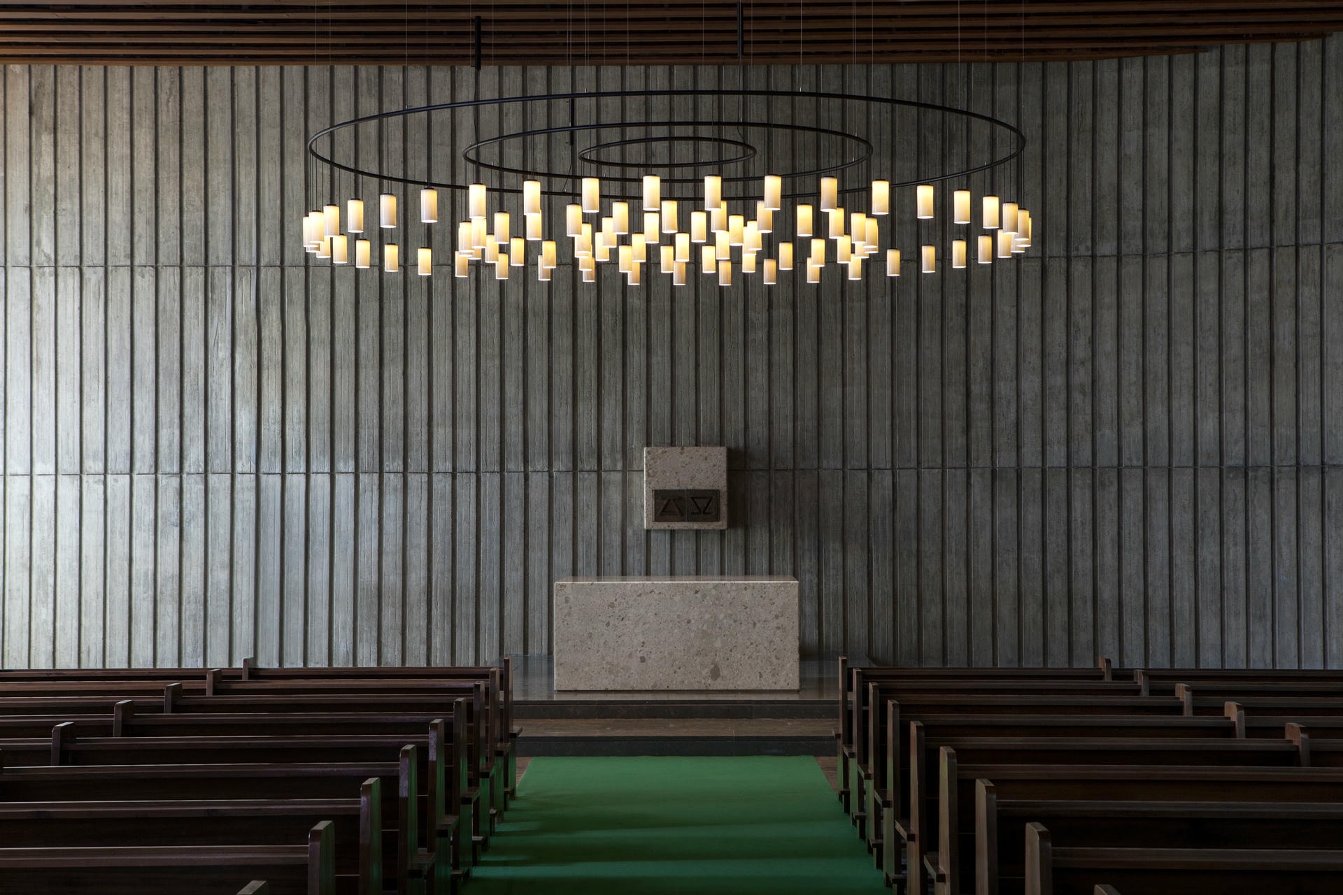 Porcelain Cirio Circular Pendant Lamp by Antoni Arola 2