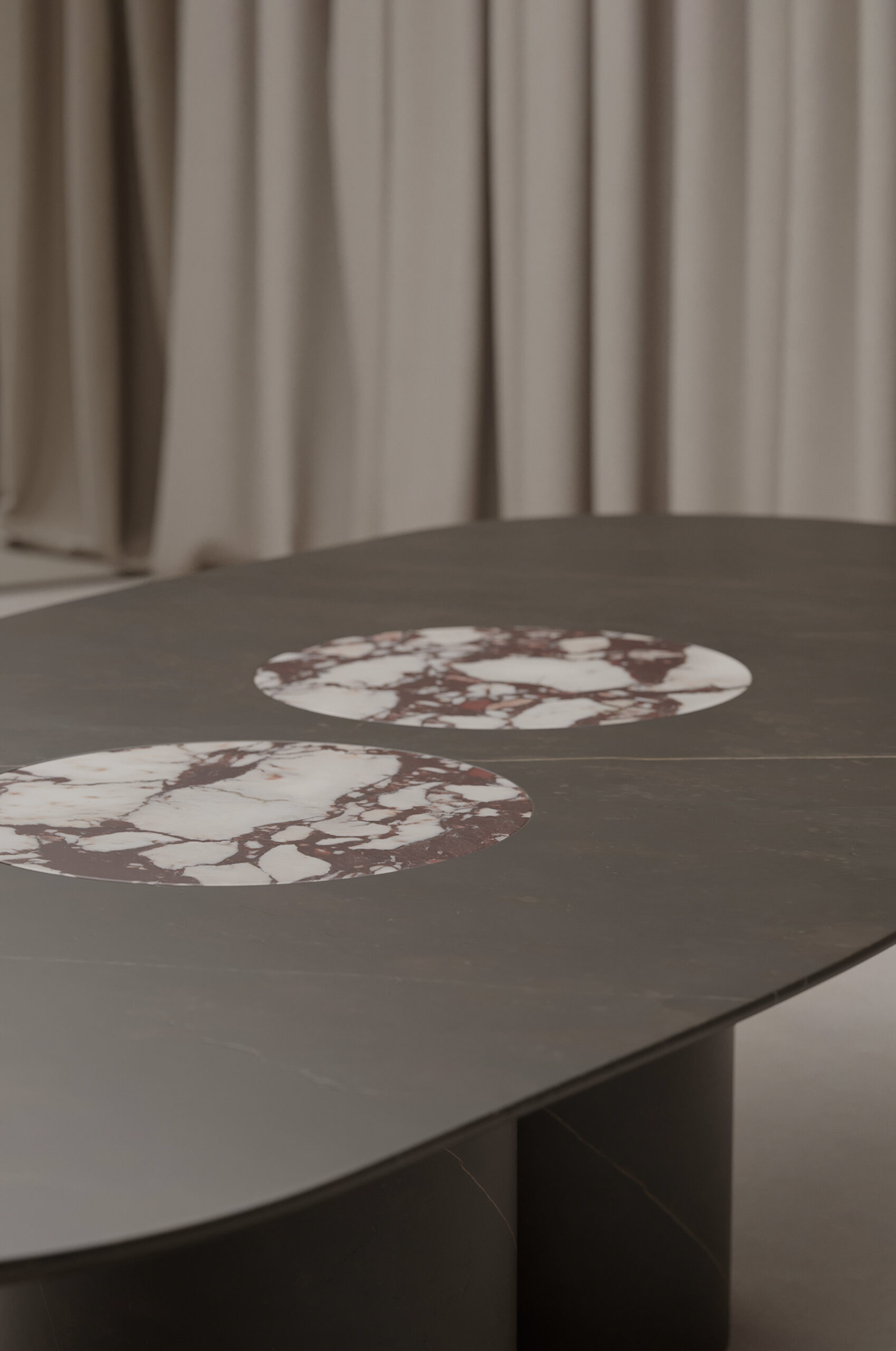 Salvante D1 Dining Table by Piotr Dąbrowa 5