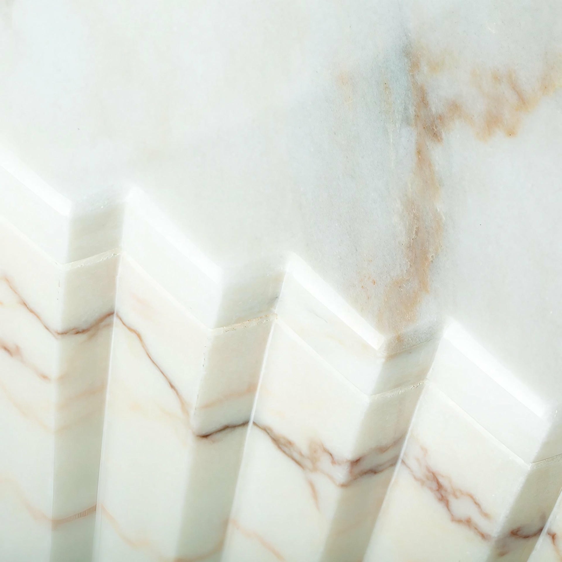 Unique Marble Caravel Center Table by Collector 6