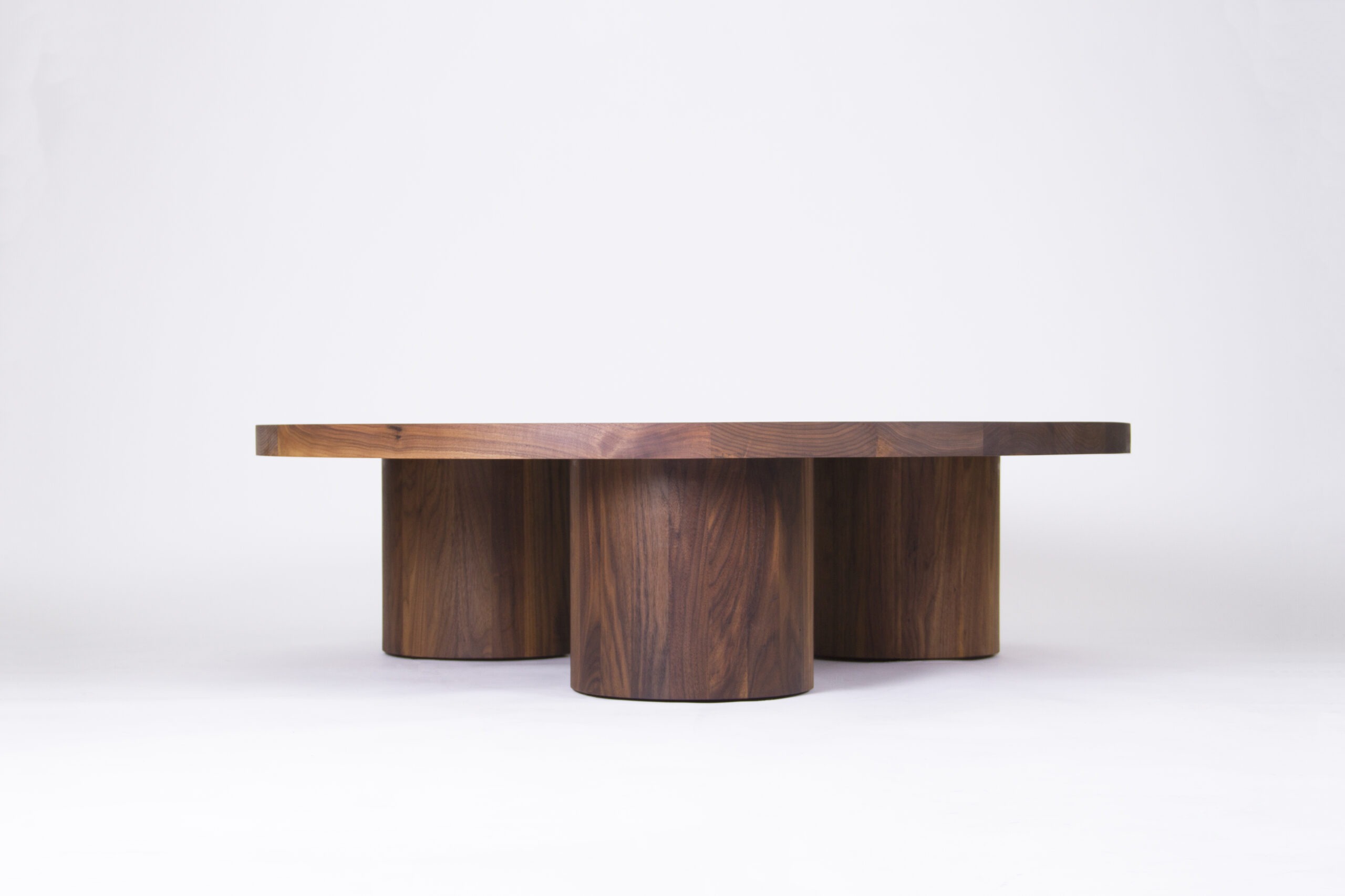 Vassoio Table by Estudio Persona 3