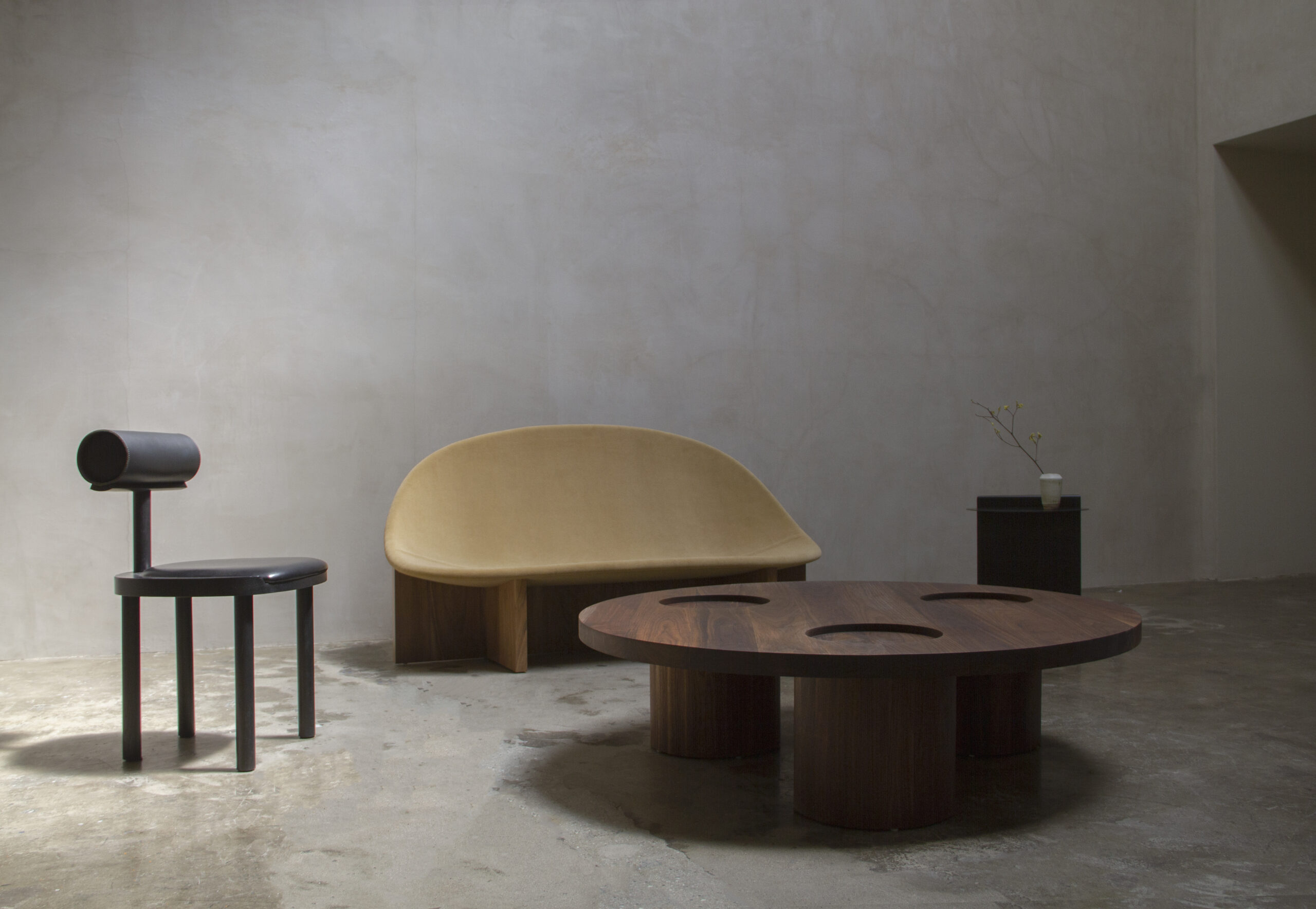 Vassoio Table by Estudio Persona 9