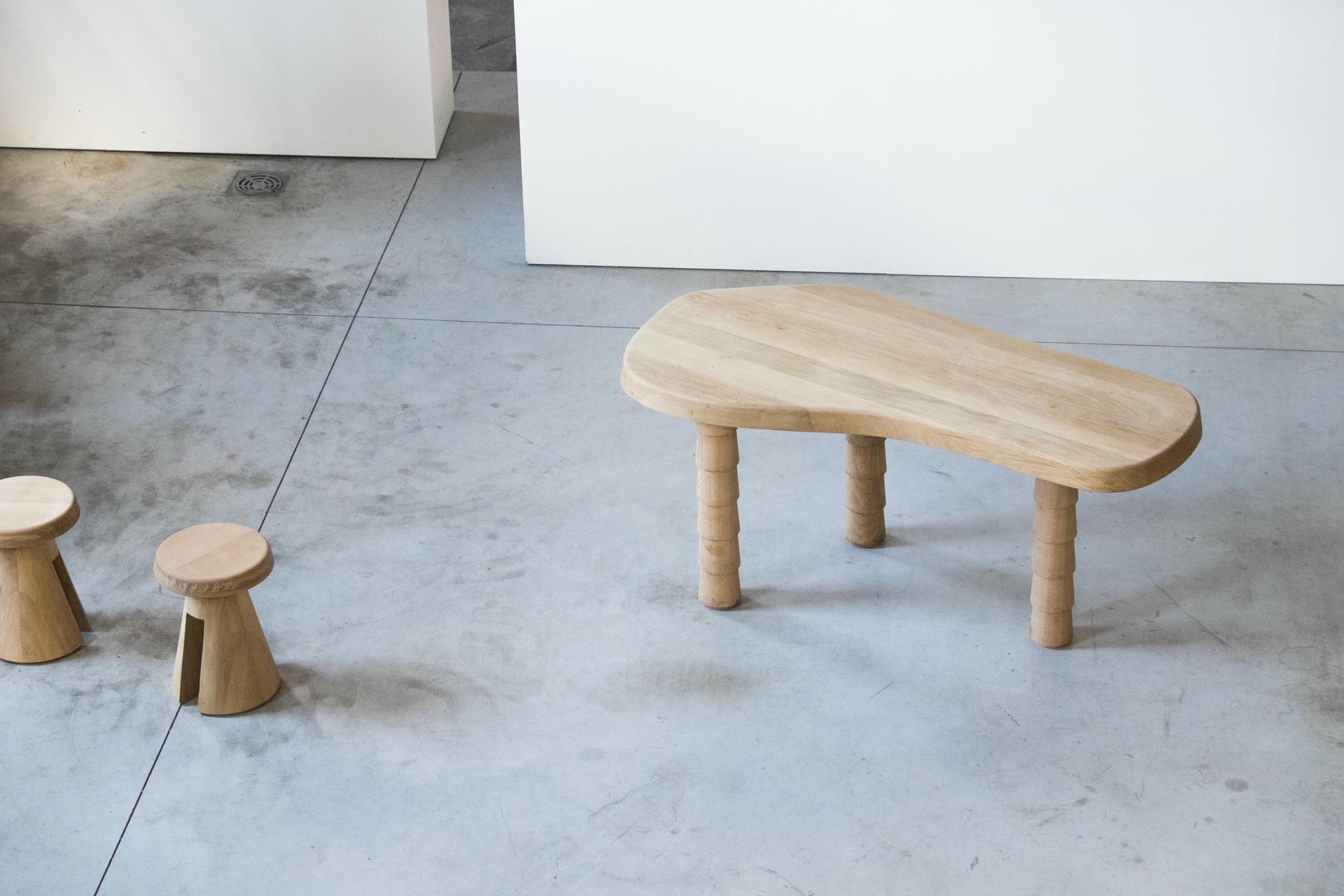 Data Table Oak M by Atelier Thomas Serruys 13