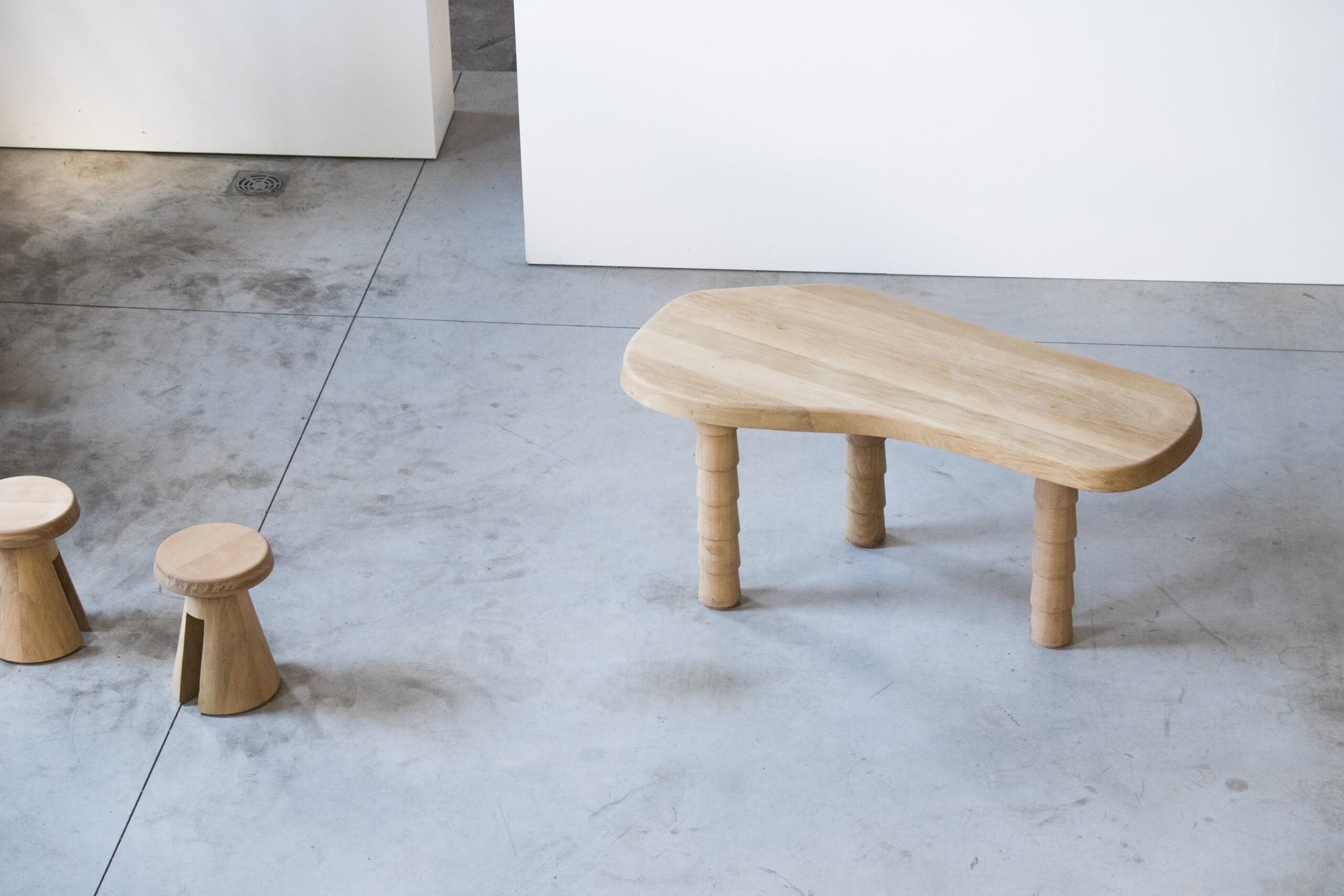 Data Table Oak M by Atelier Thomas Serruys 13