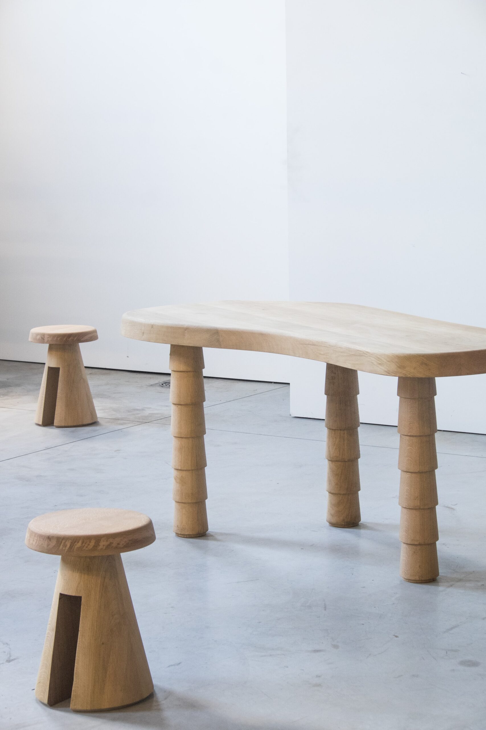 Data Table Oak M by Atelier Thomas Serruys 14