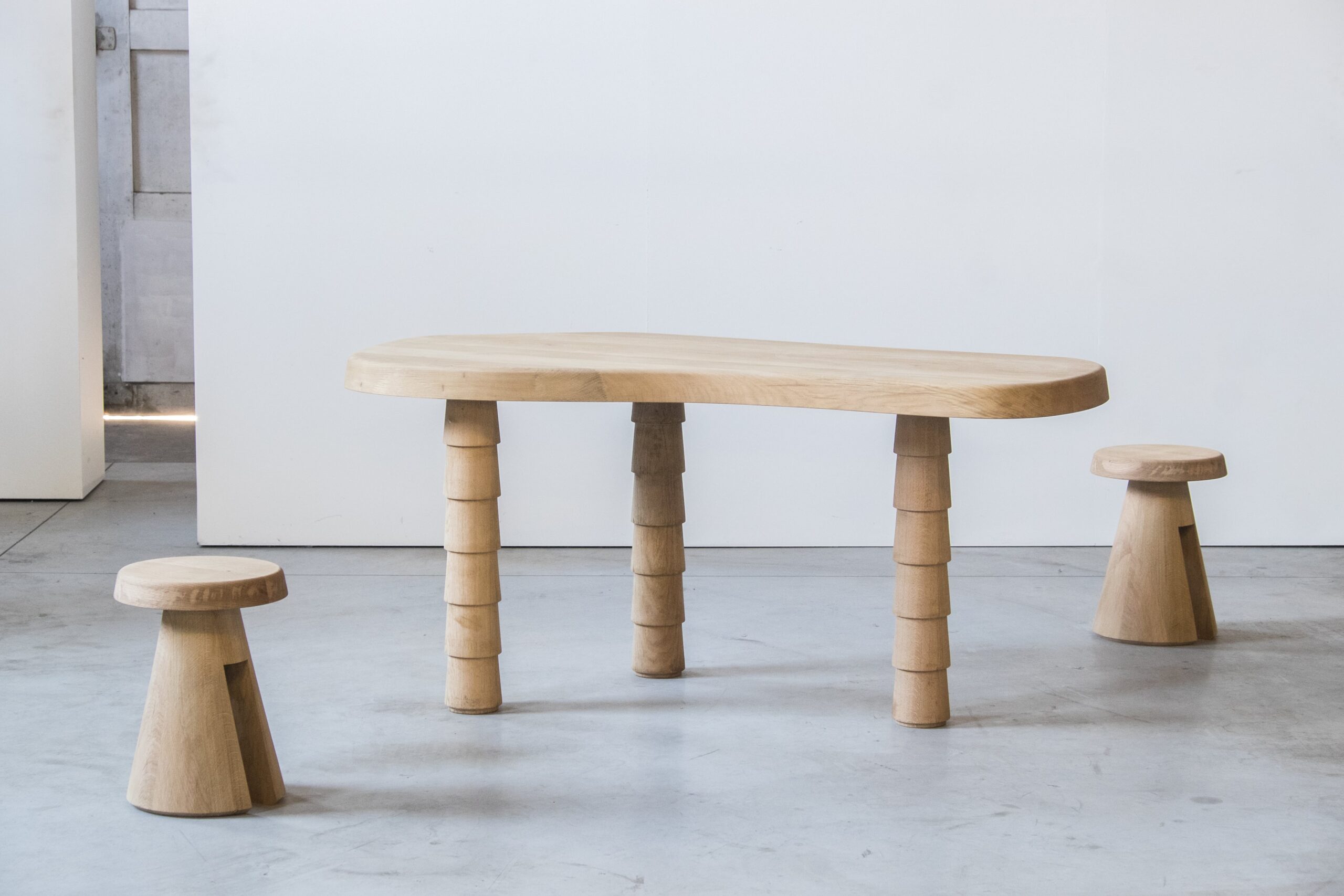 Data Table Oak M by Atelier Thomas Serruys 15