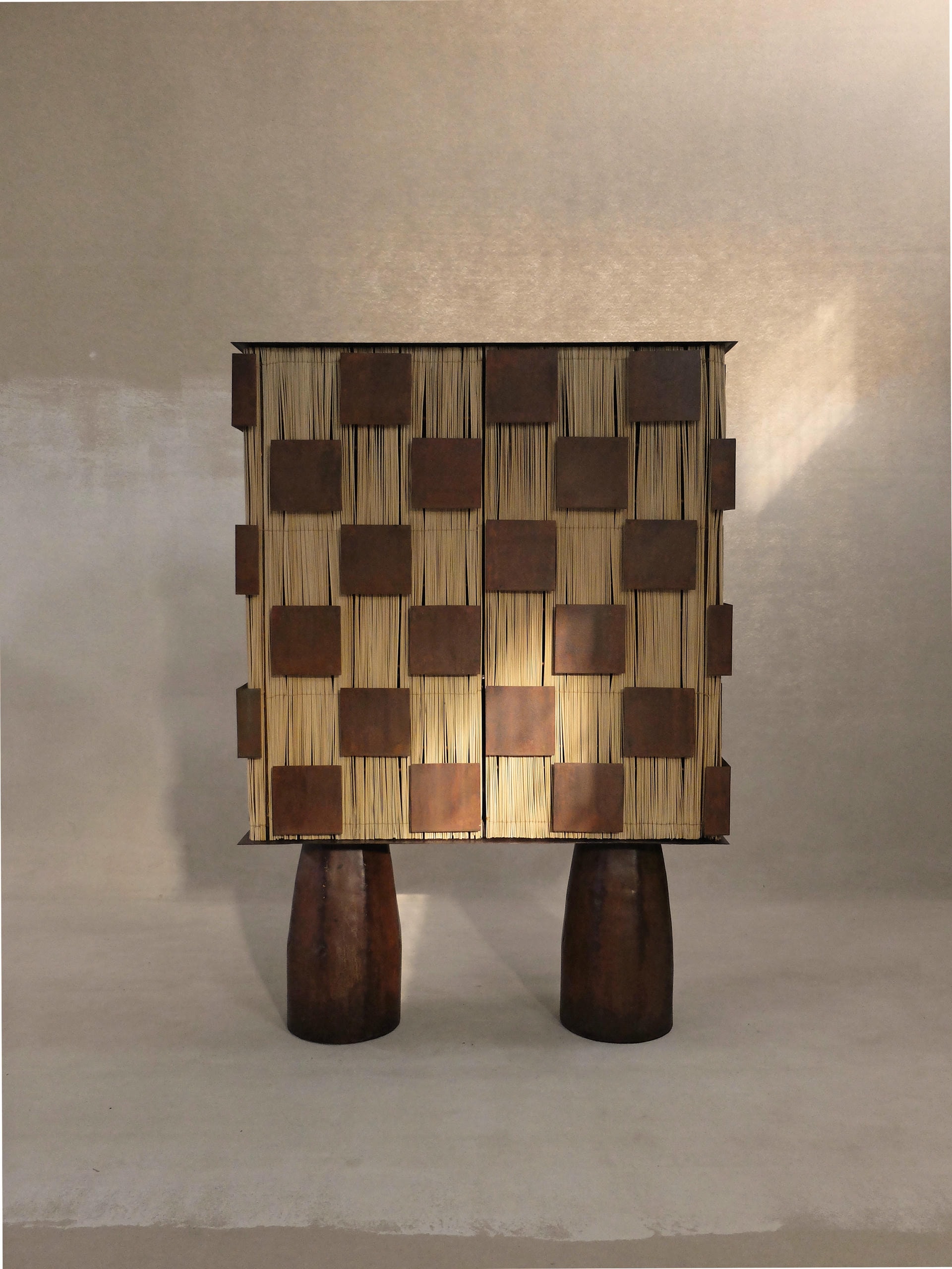 Ganymede Cabinet by Altin 2
