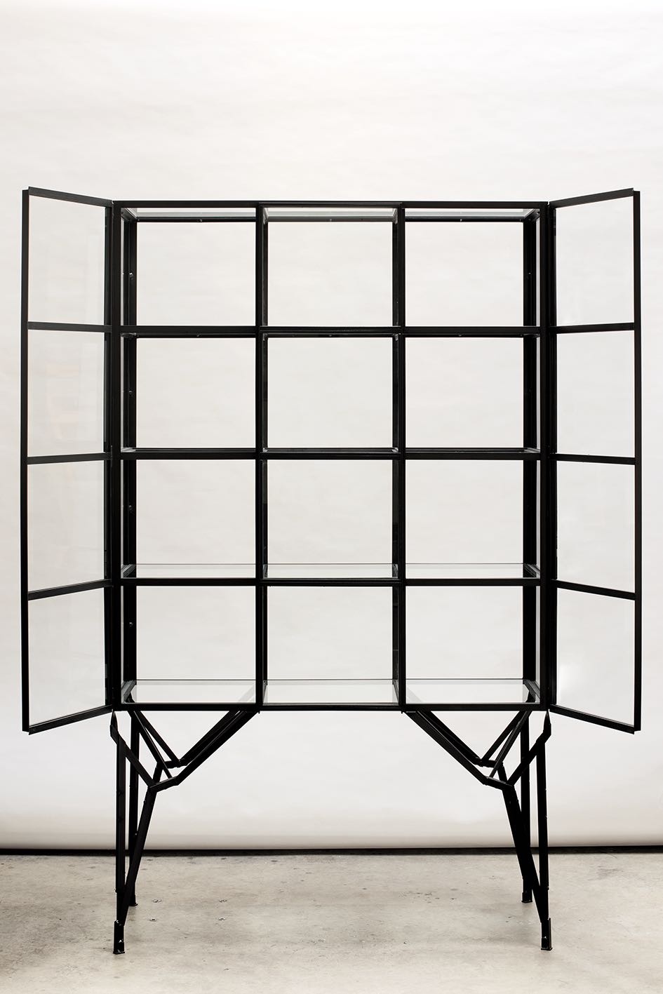 Showcase Cabinet 34 by Paul Heijnen 8
