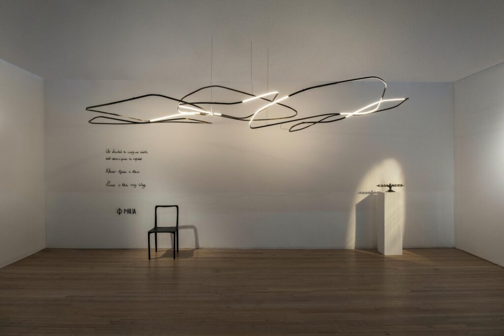 galerie philia reflect salon design new york 04