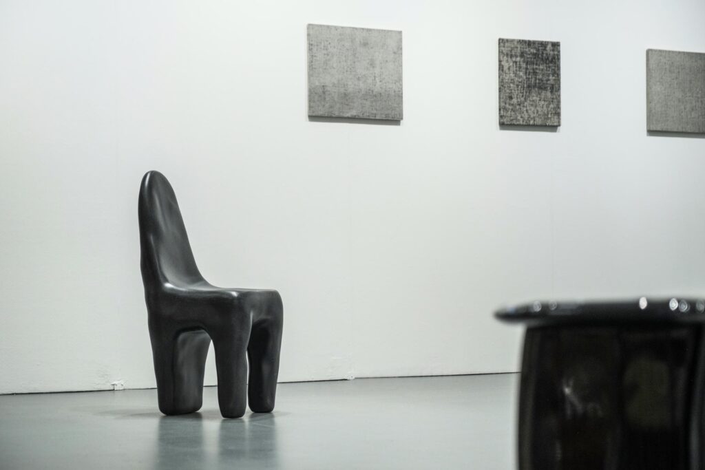 kar black playdough chair galerie philia