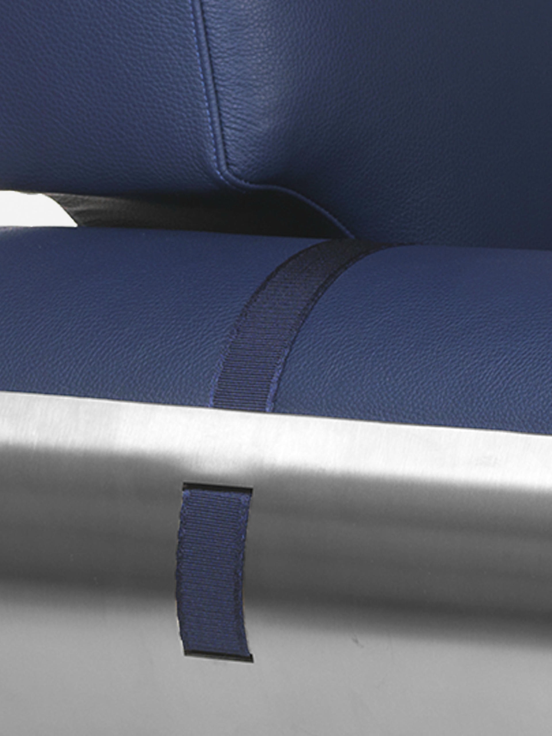 Ares Armchair by ROCHE FRERES 10