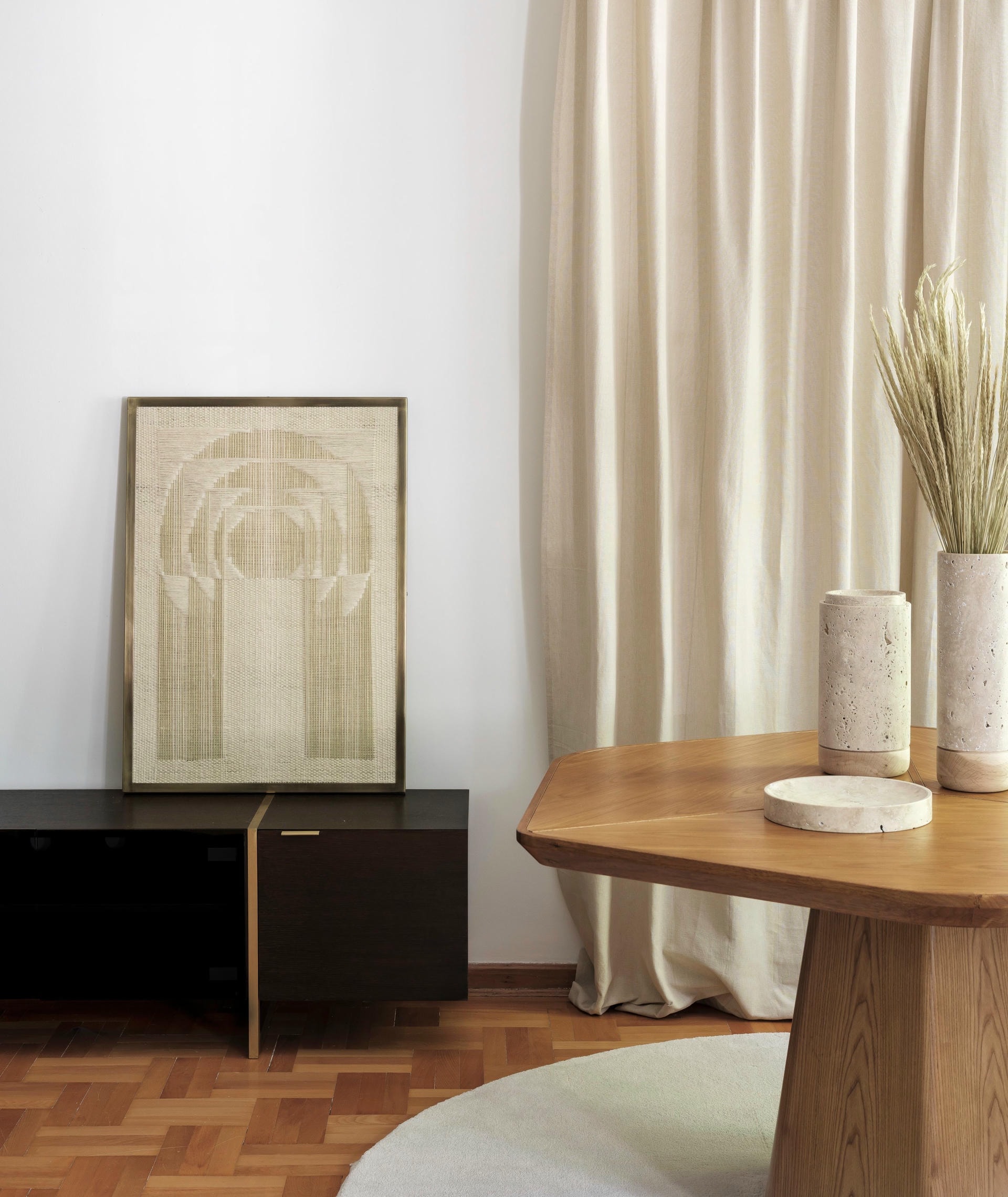 Evolve Dining Table for Marbleous by Buket Hoscan Bazman 4