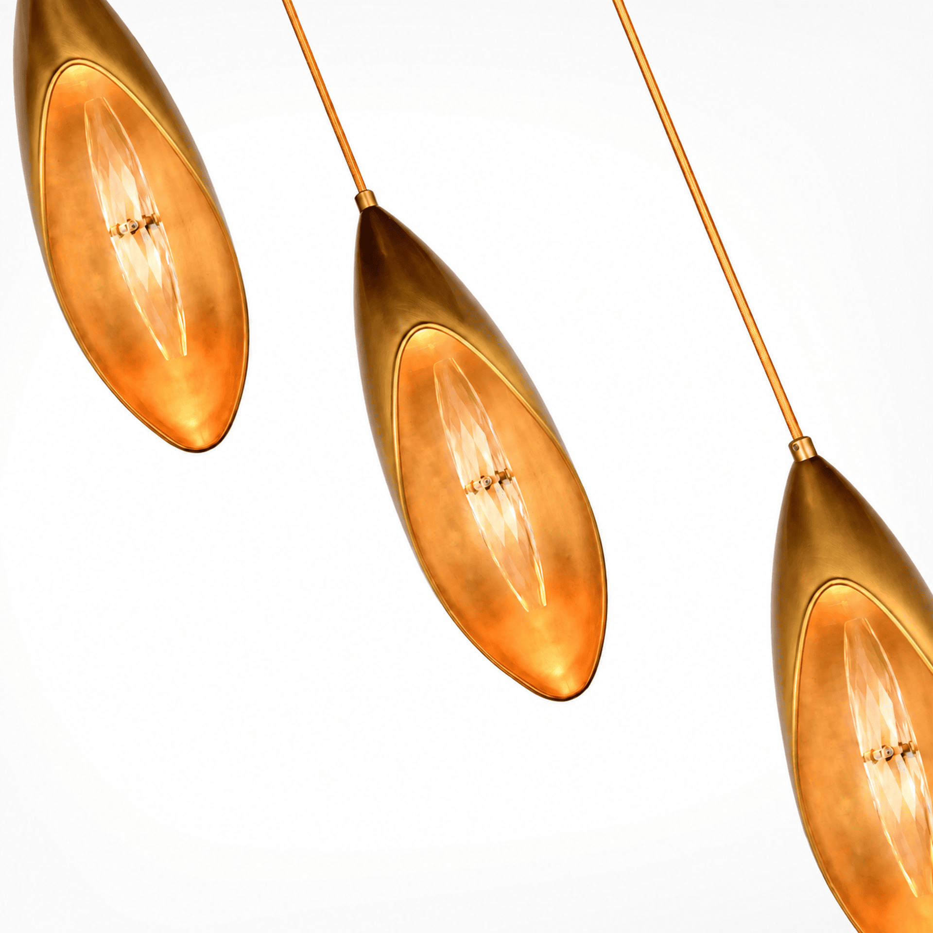 Lilly Single Pendant Lamp by Dainte 4