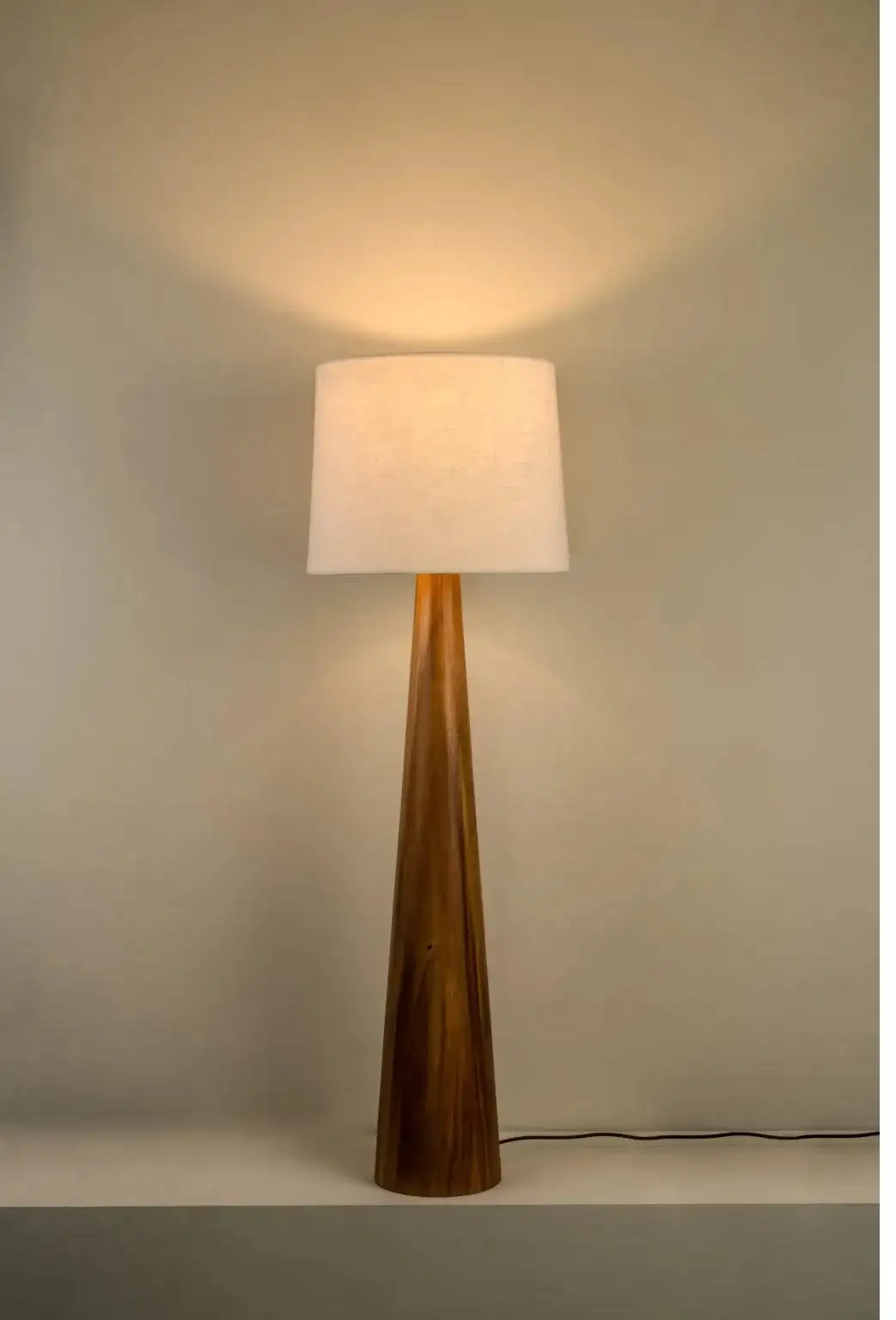Malva Floor Lamp by Isabel Moncada 5