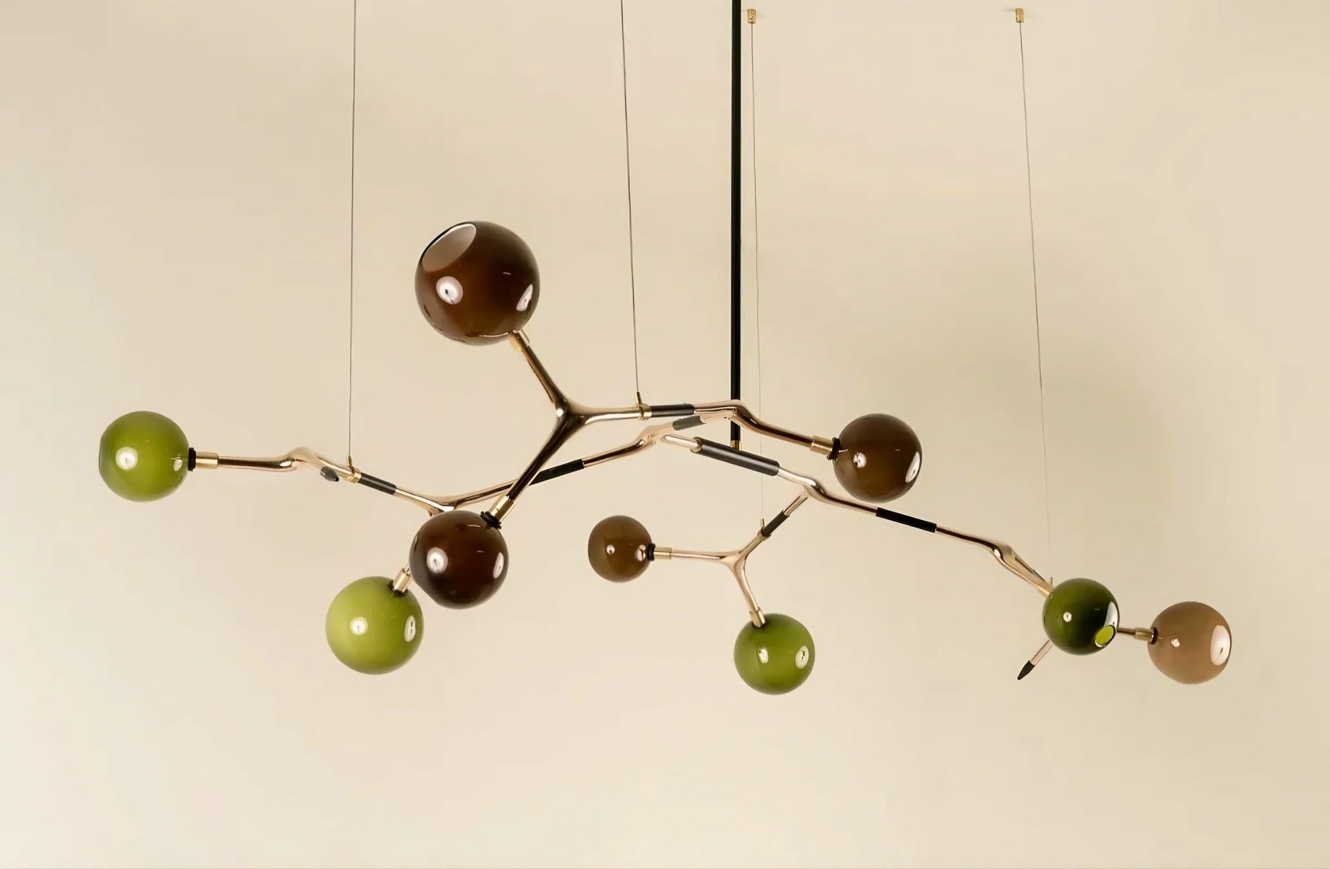 Mantis 9 Coffee and Olive Glass with Polished Bronze Pendant by Isabel Moncada 3