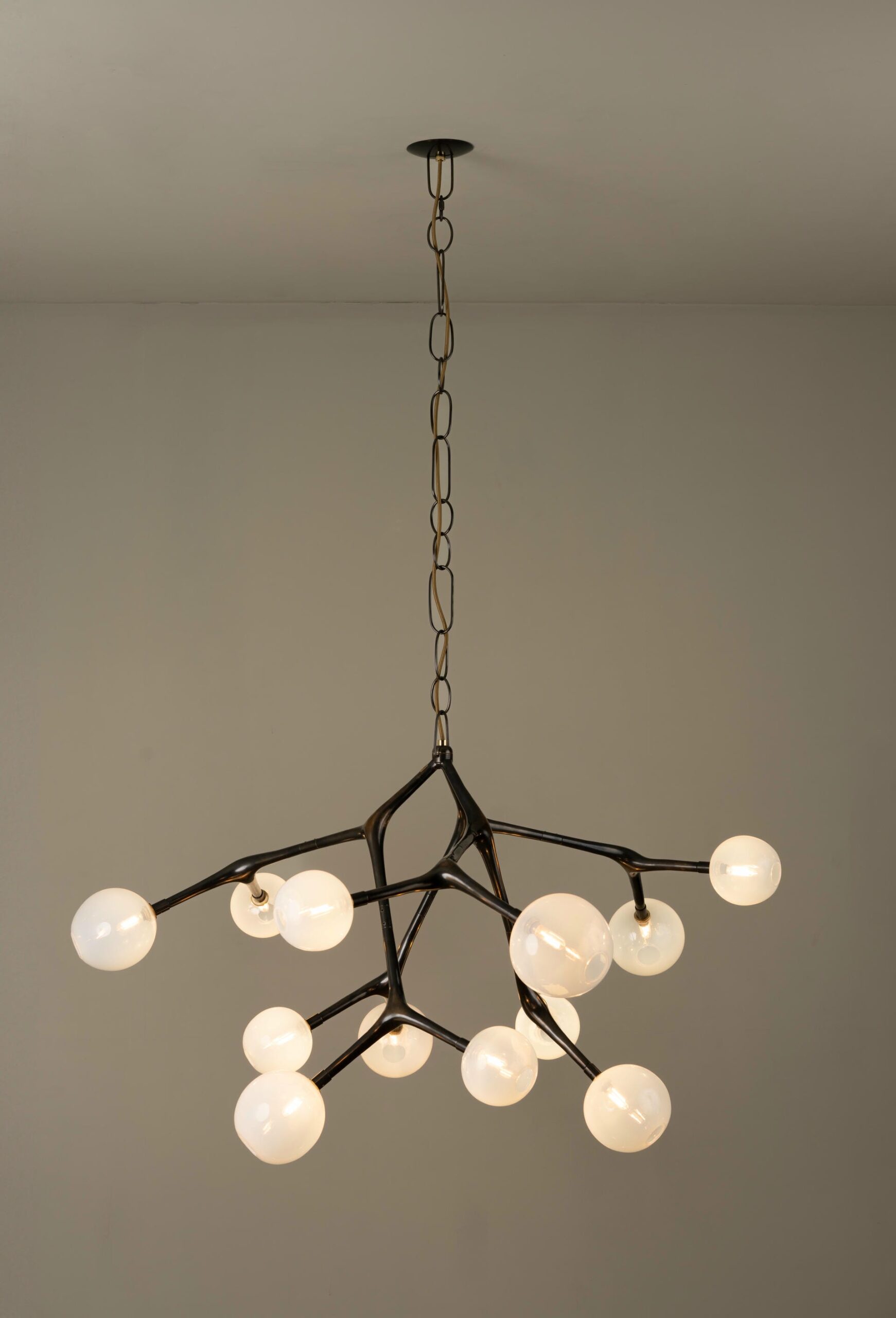Maratus 12 Blue Smoke Glass and Polished Bronze Hanging Lamp by Isabel Moncada 17