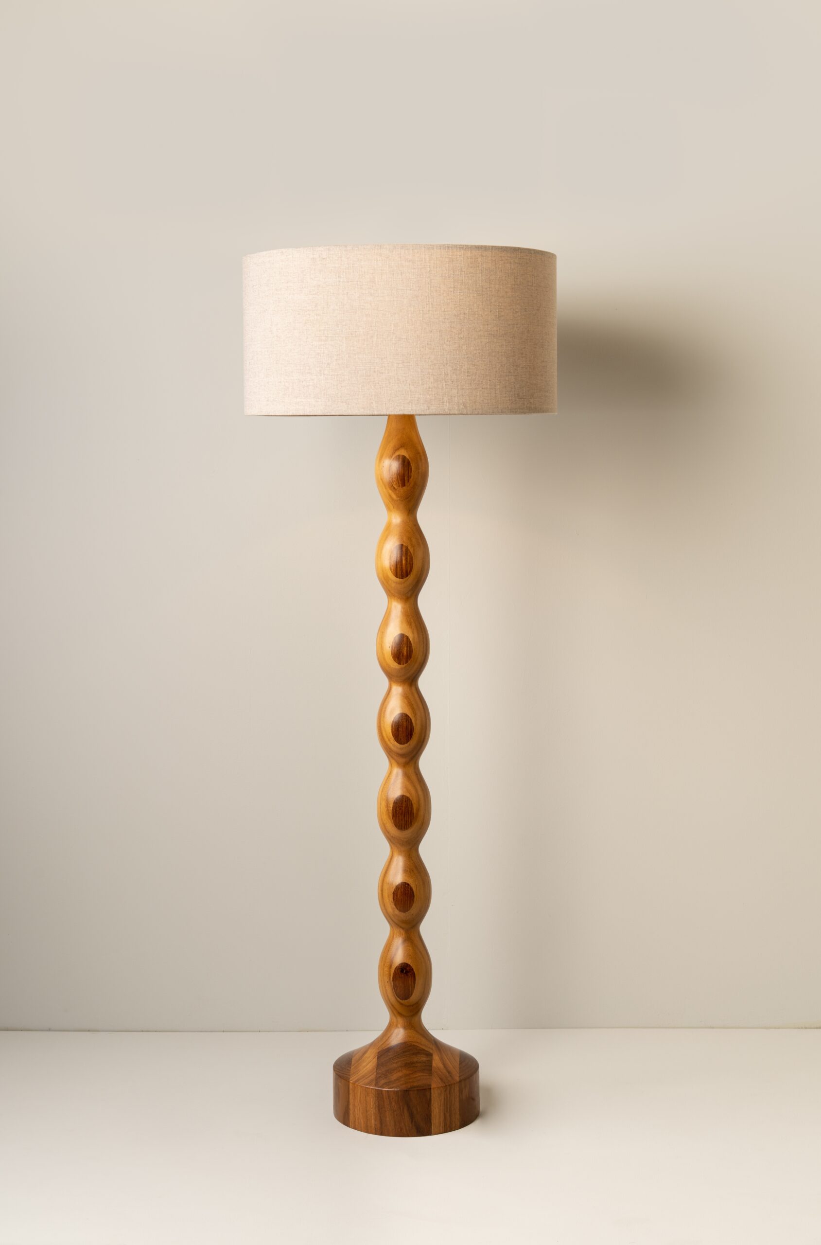 Tamarindo Floor Lamp by Isabel Moncada 2
