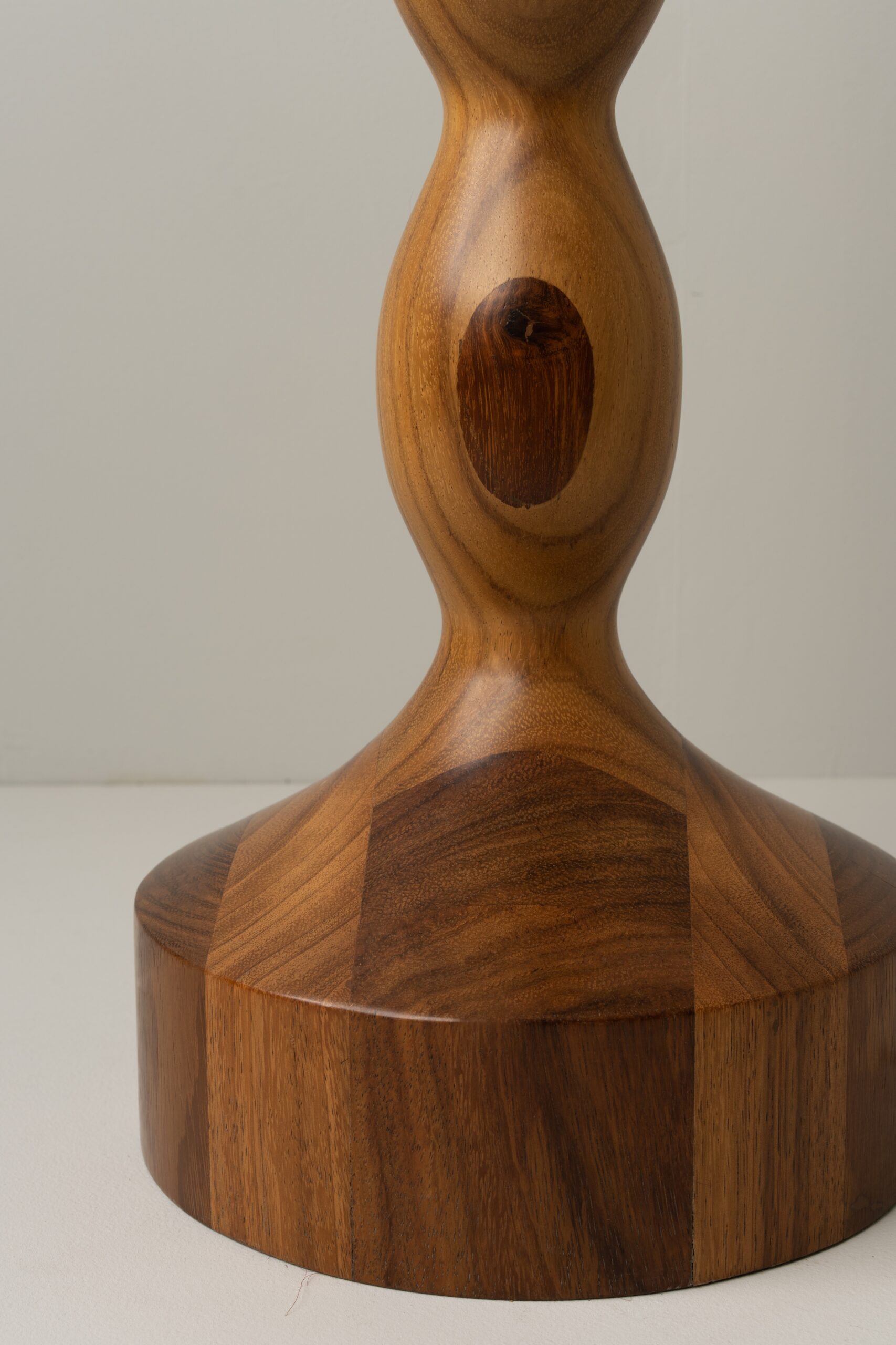 Tamarindo Floor Lamp by Isabel Moncada 4