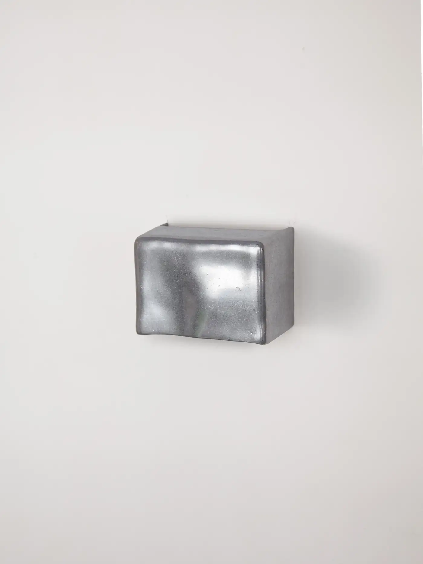 Aluminum Scape Wall Light by Stem Design 5
