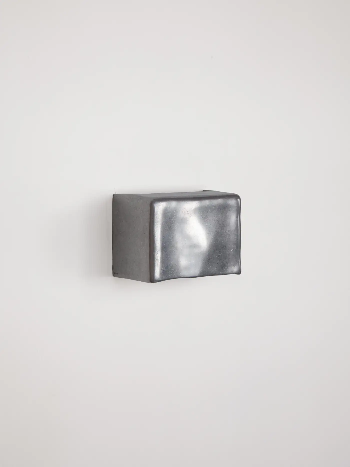 Aluminum Scape Wall Light by Stem Design 6