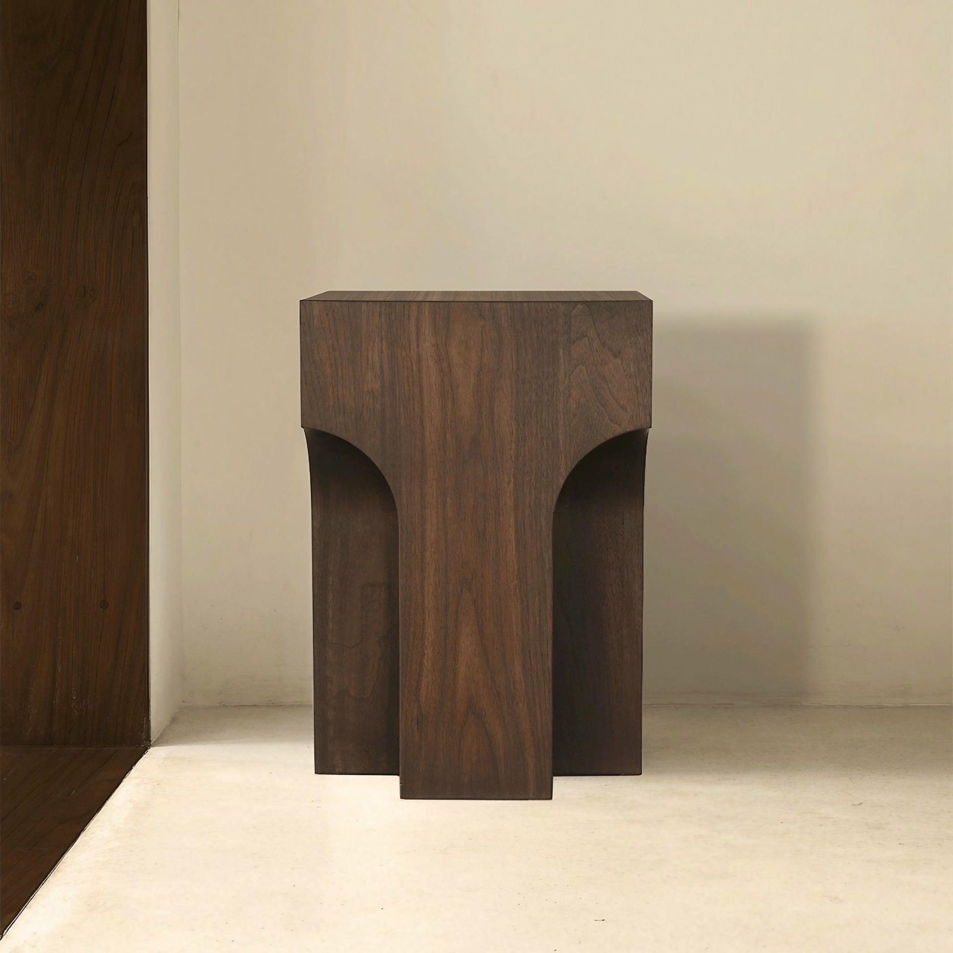Amud Side Table by Selma Lazrak 7