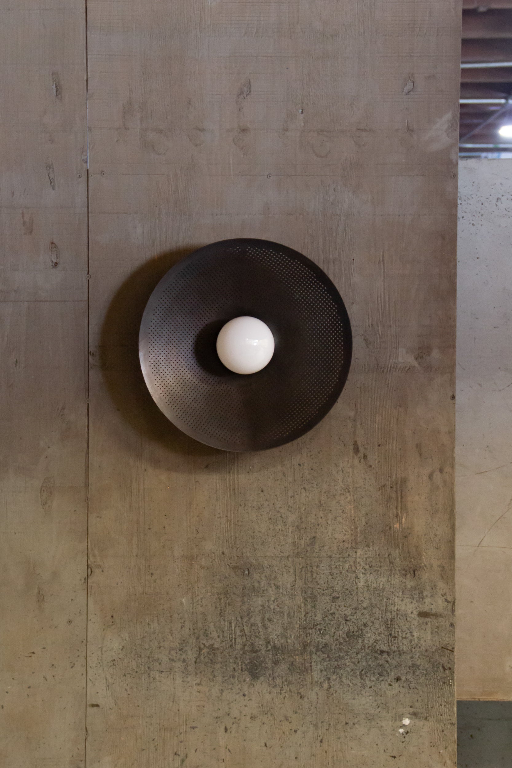 Arbotante Wall Lamp by Federico Stefanovich 10