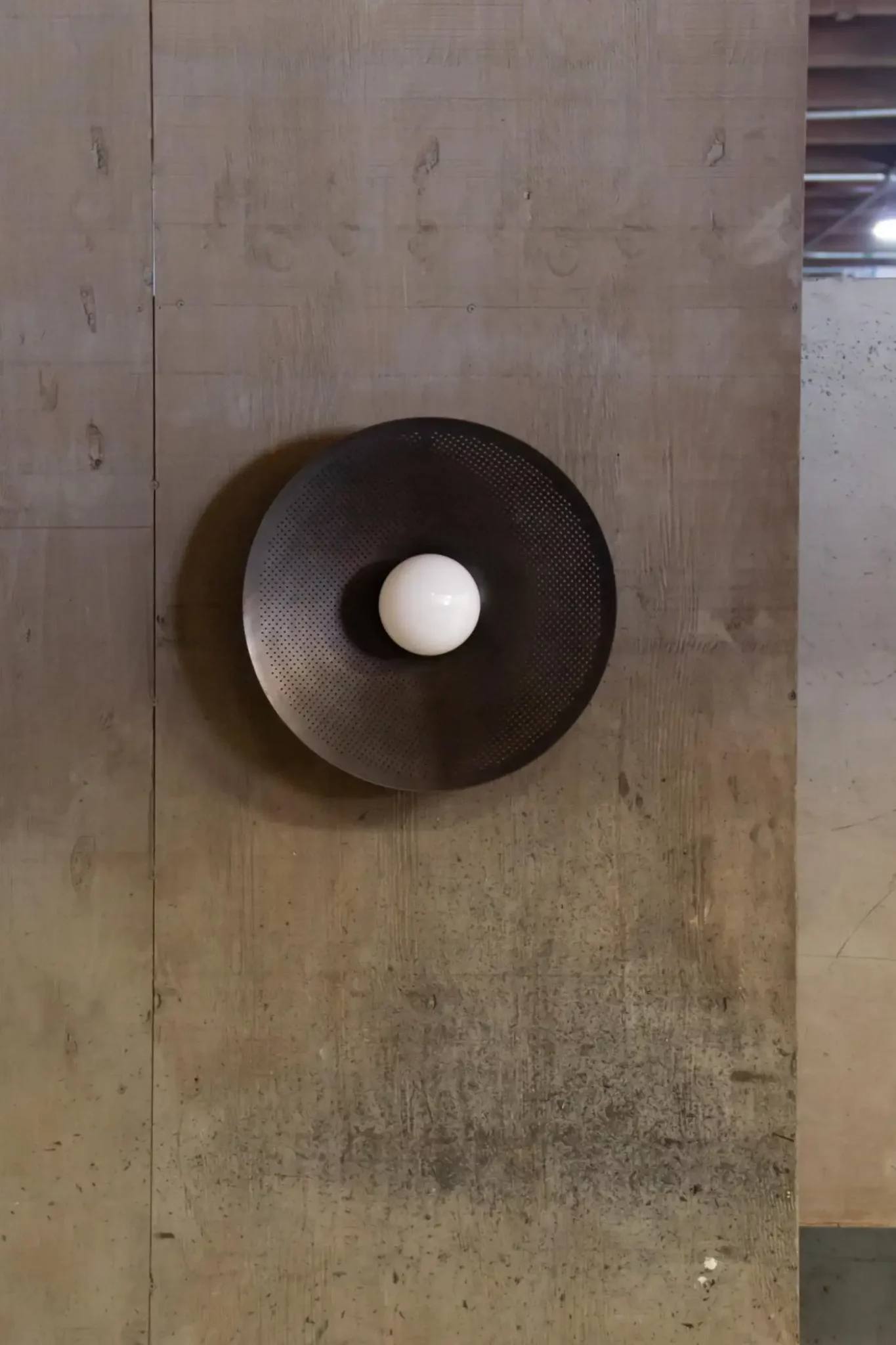 Arbotante Wall Lamp by Federico Stefanovich 11