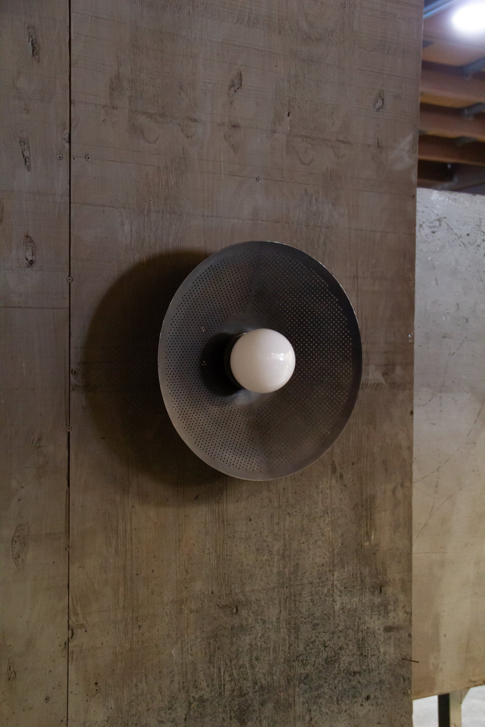 Arbotante Wall Lamp by Federico Stefanovich 12