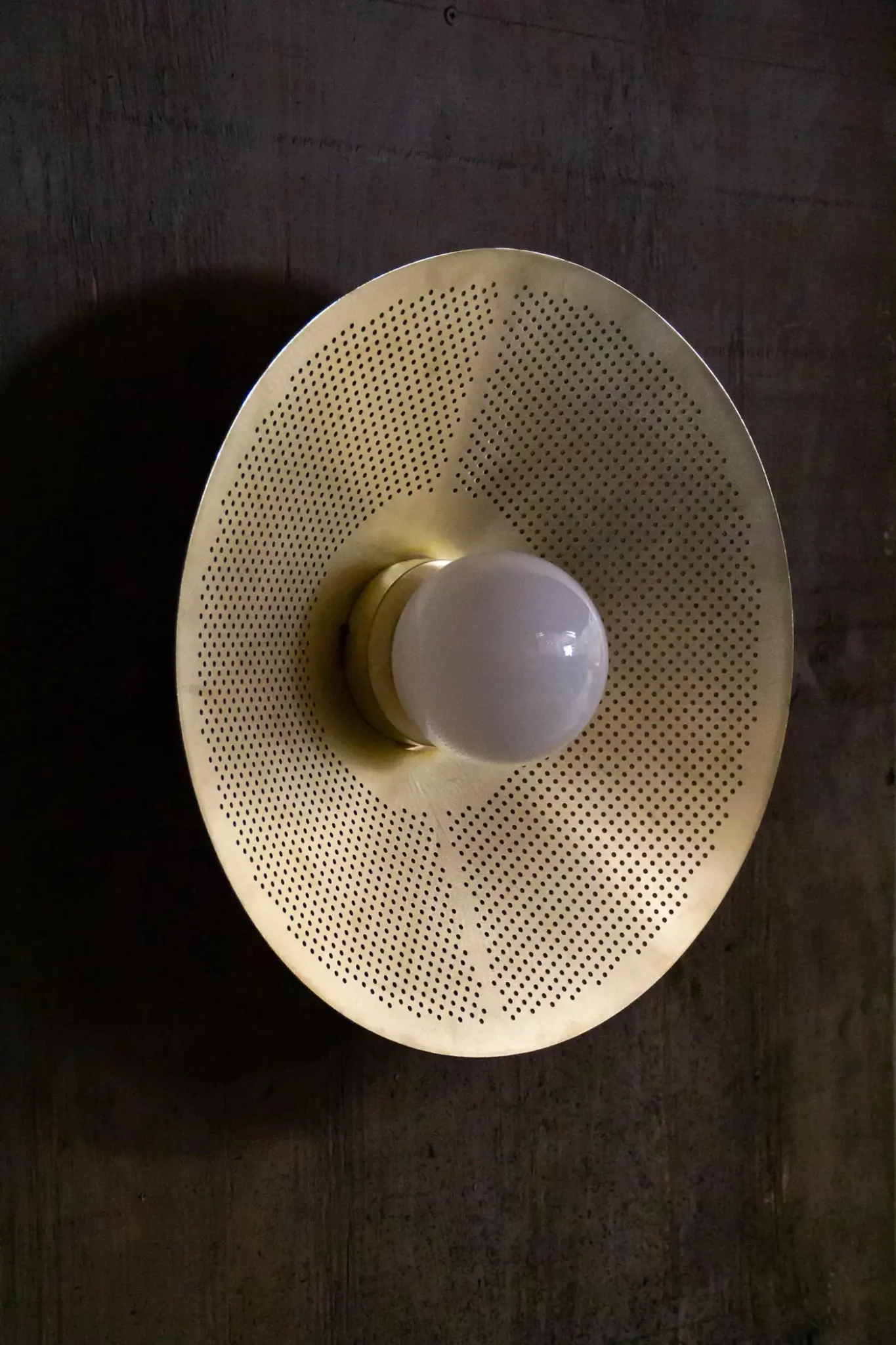 Arbotante Wall Lamp by Federico Stefanovich 3