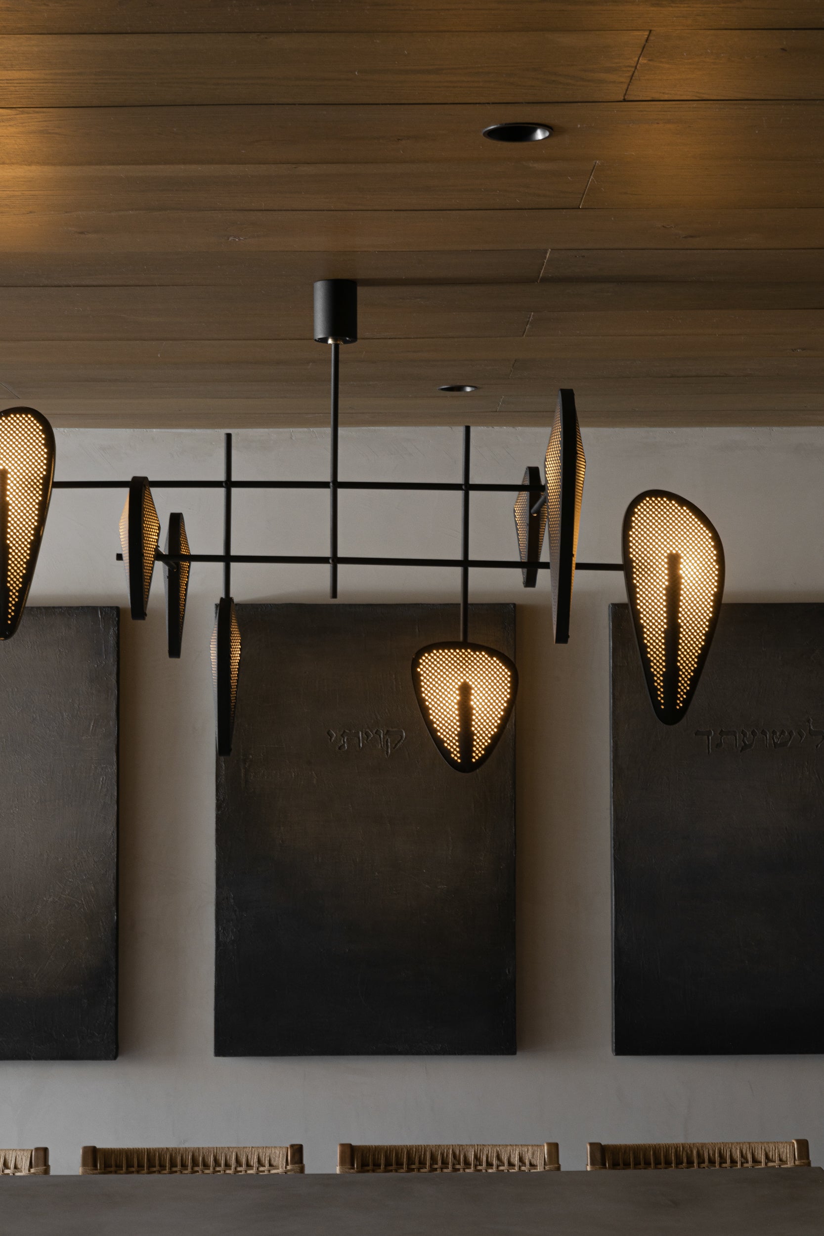 Candelera 02 Brass Hanging Lamp by Federico Stefanovich 8