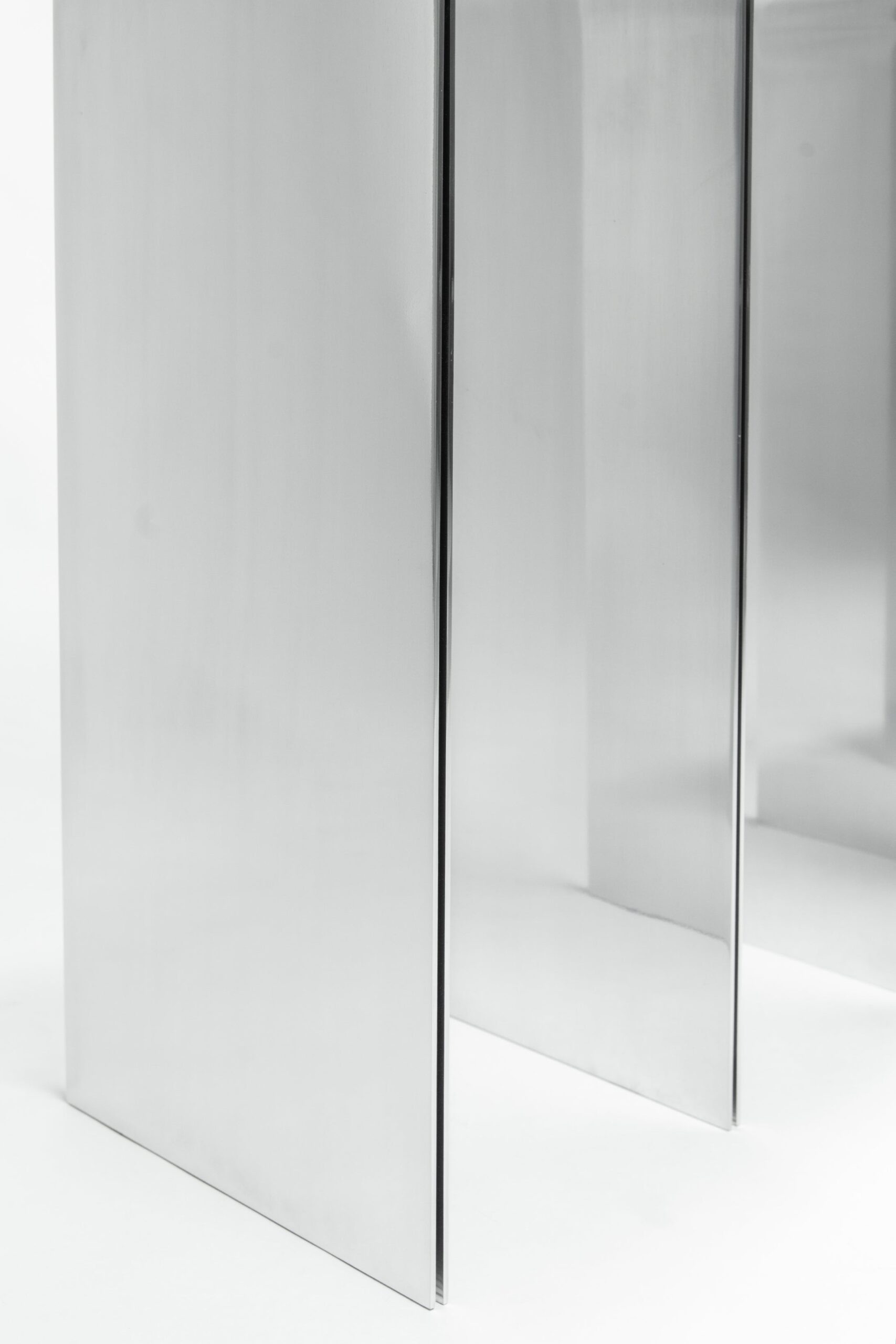 Contemporary Silver Aluminum Arch Console by Pietro Franceschini 10