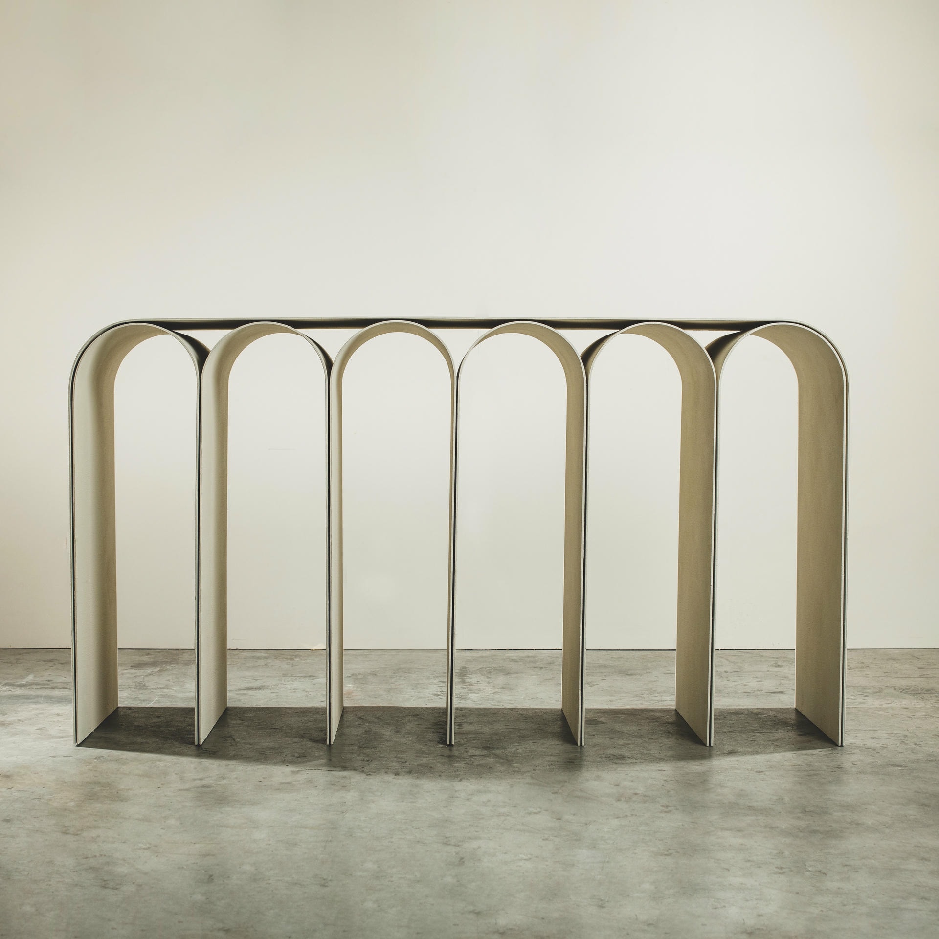 Contemporary White Plaster Arch Console by Pietro Franceschini 3