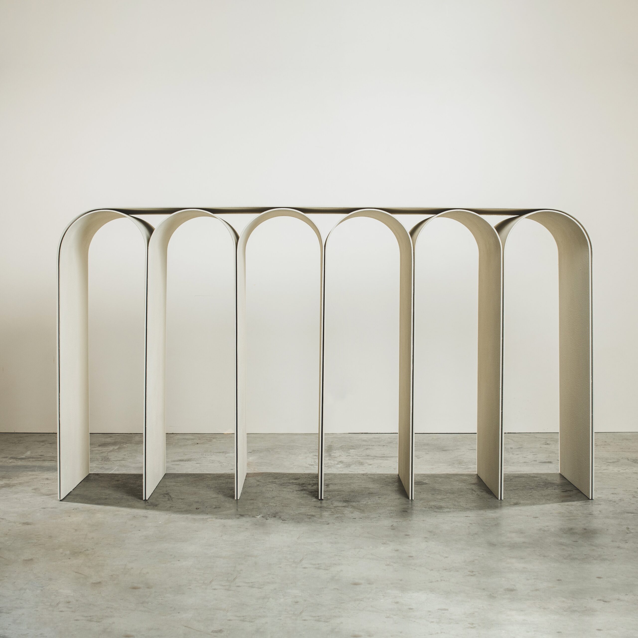 Contemporary White Plaster Arch Console by Pietro Franceschini 4