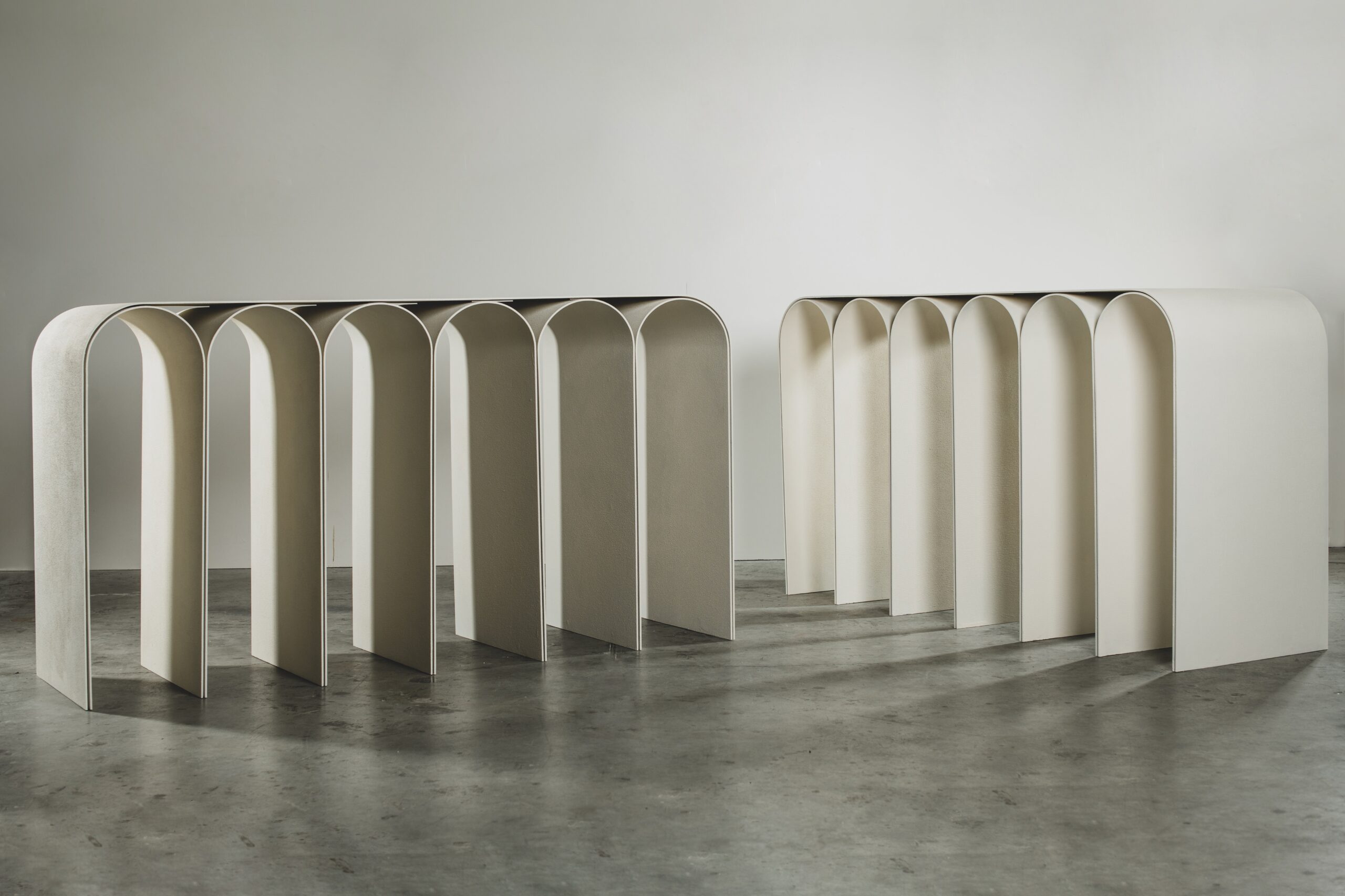 Contemporary White Plaster Arch Console by Pietro Franceschini 7