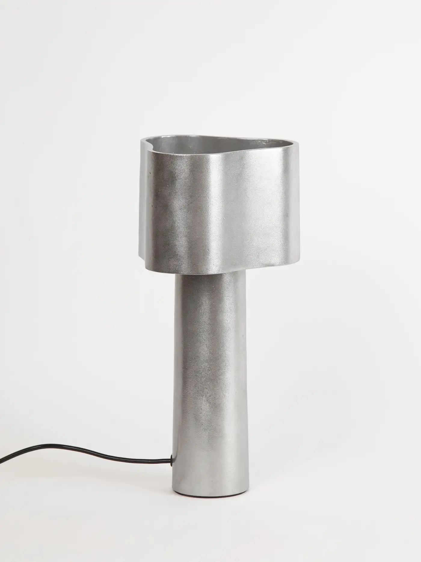 Coy Table Lamp by Stem Design 2