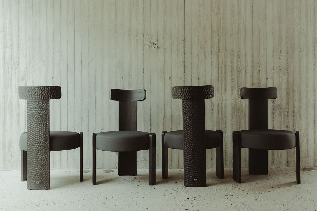 Gabo Black Solid Oak Wood Dining Chair by David Del Valle 30