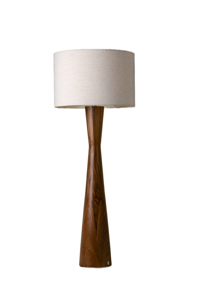 Tulipán Floor Lamp by Isabel Moncada 1