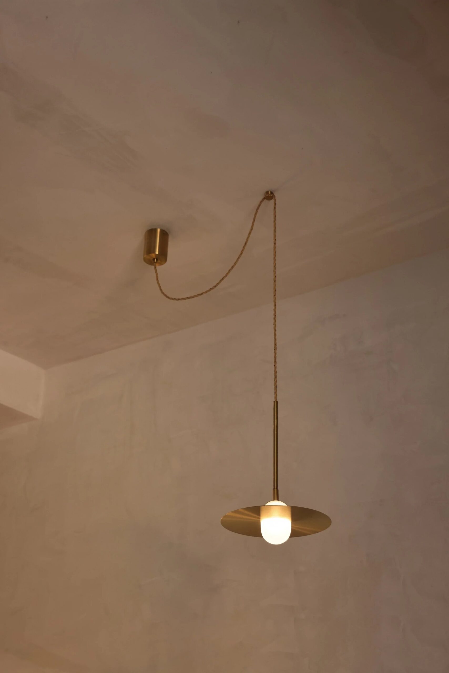 Alba Pendant XL Cable by Contain 2
