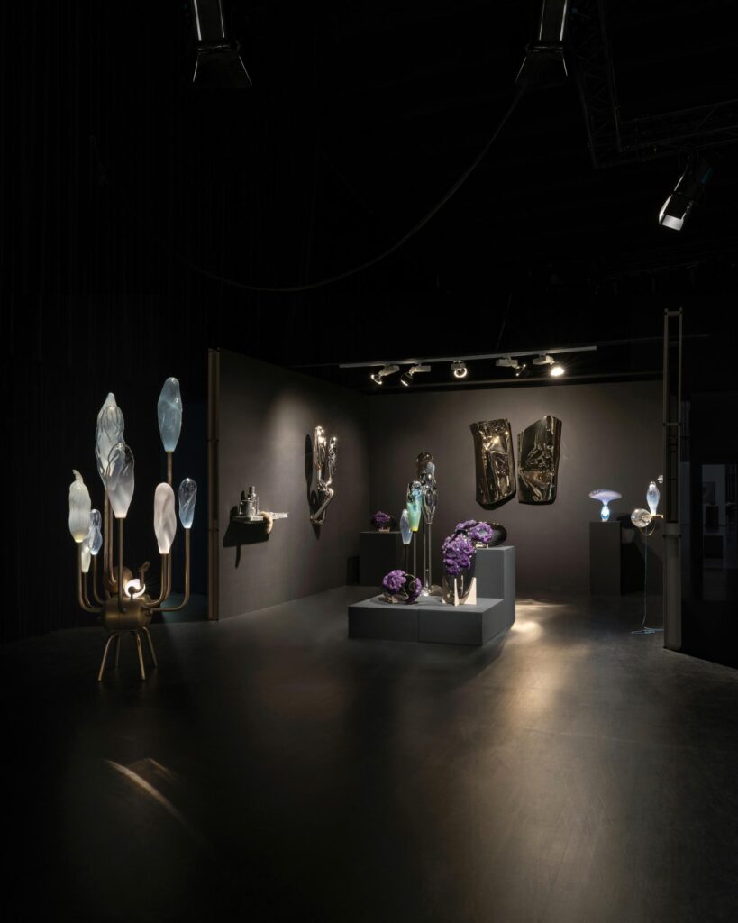 galerie philia between a rock and a soft place 02