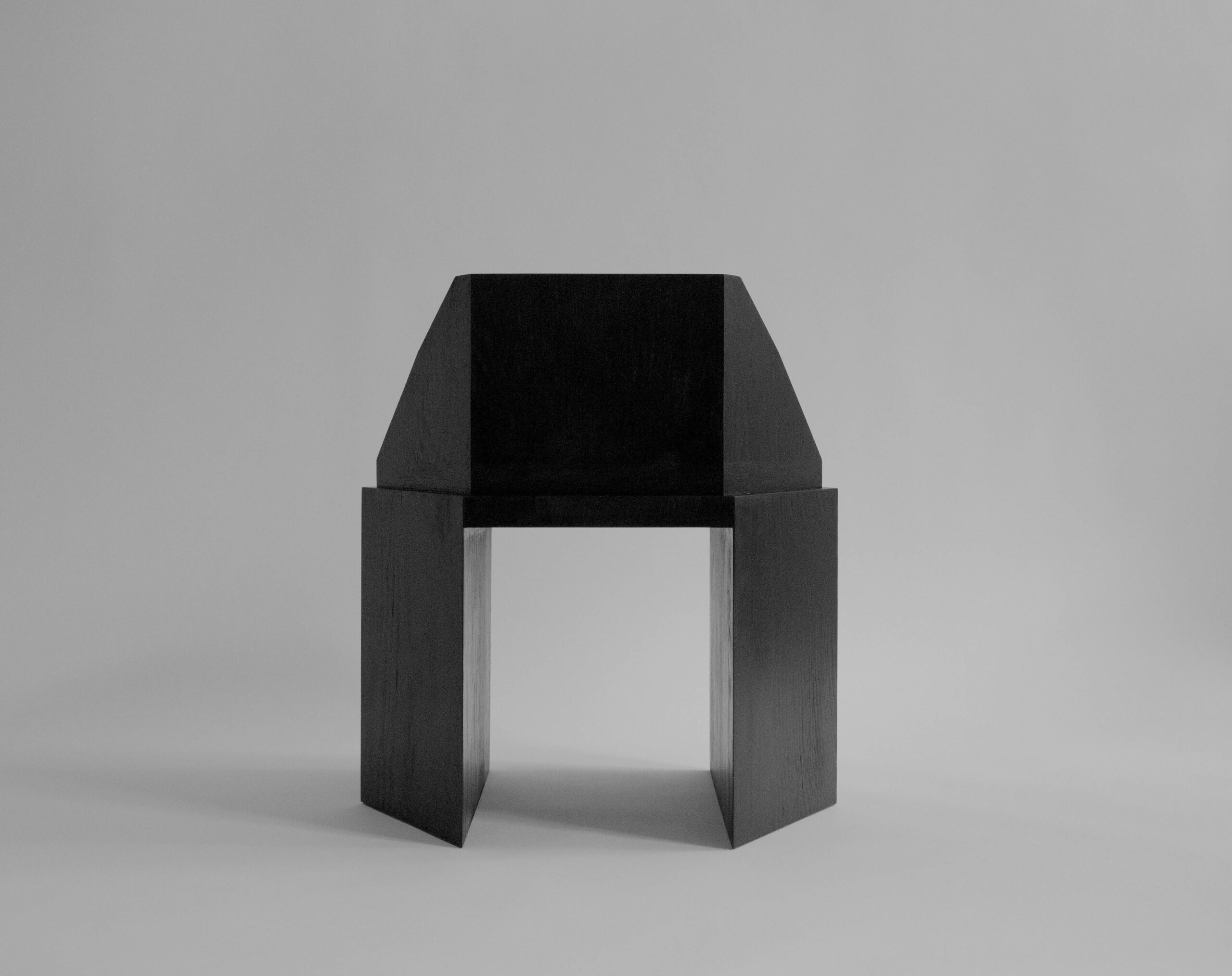 Ana Sculpted Chair by Sizar Alexis 10