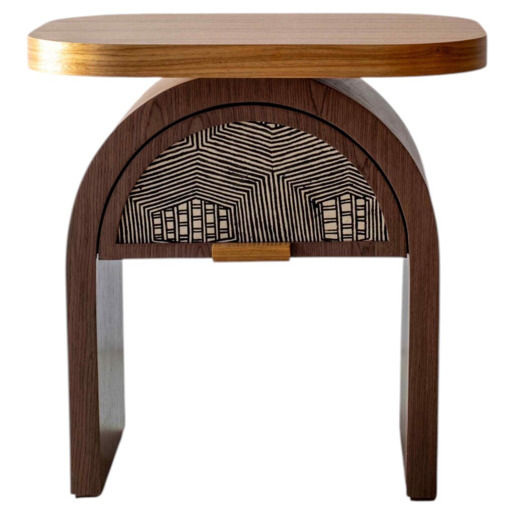 Arco Side Table by Gabriela Campos 1