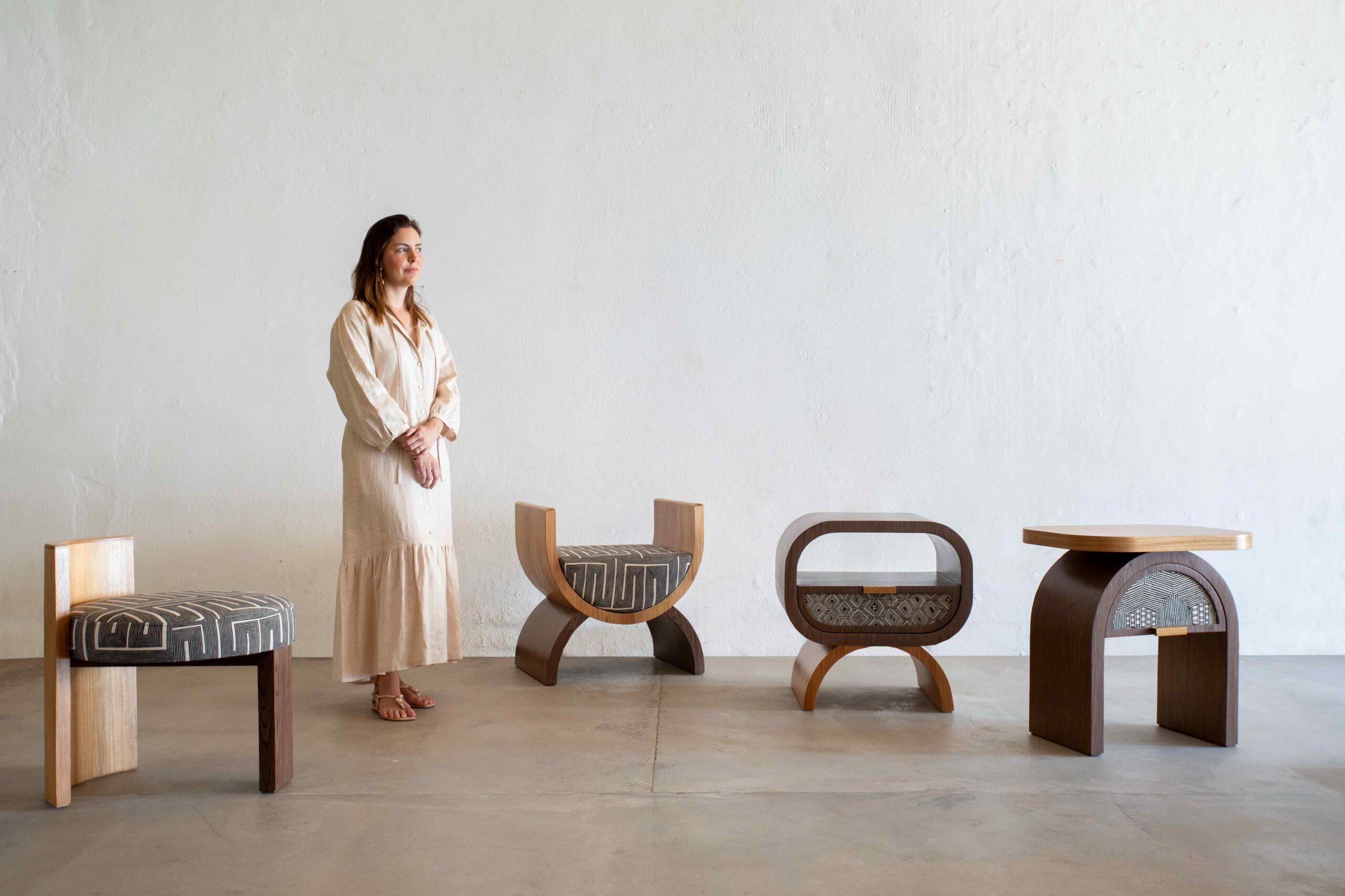 Arco Side Table by Gabriela Campos 10