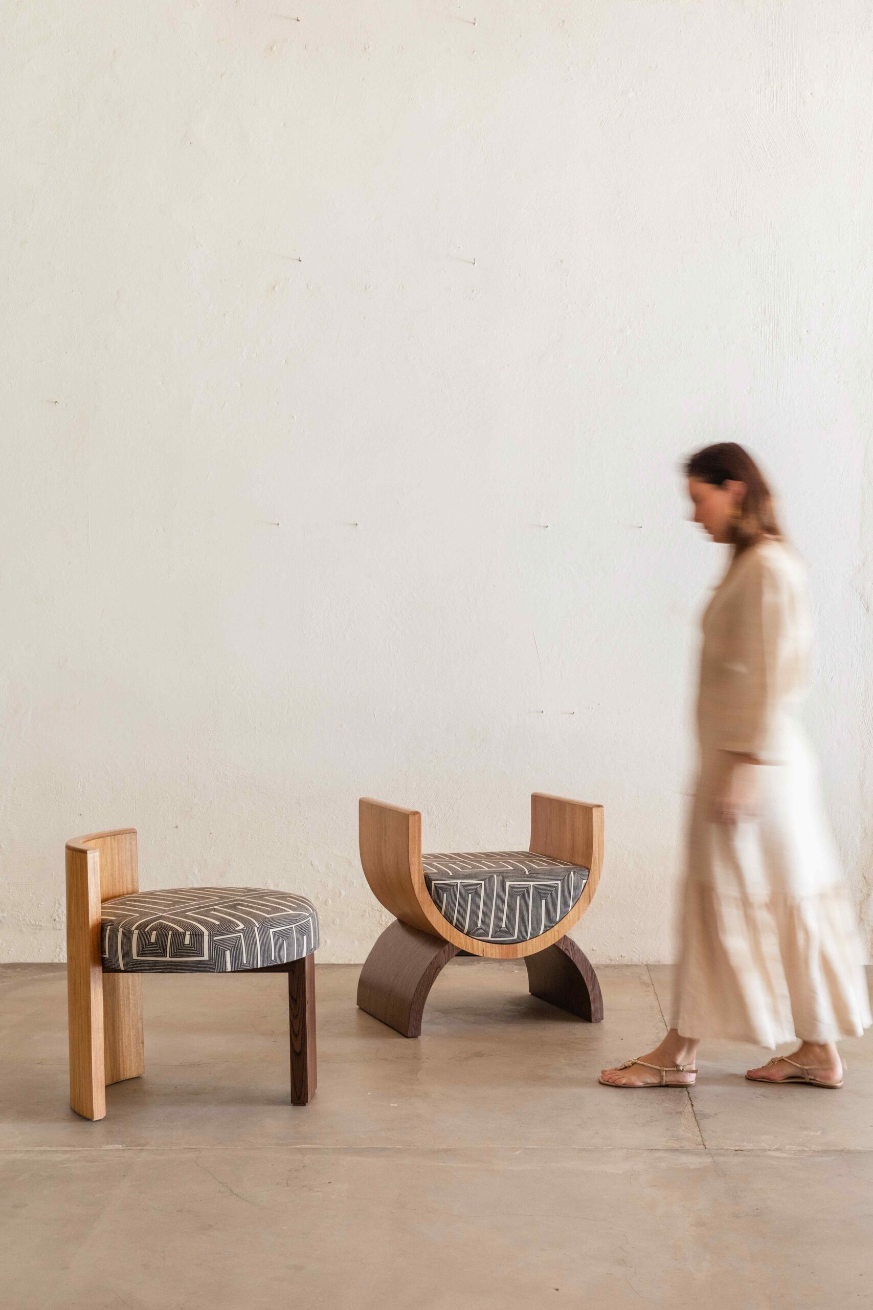 Arco Stool by Gabriela Campos 10