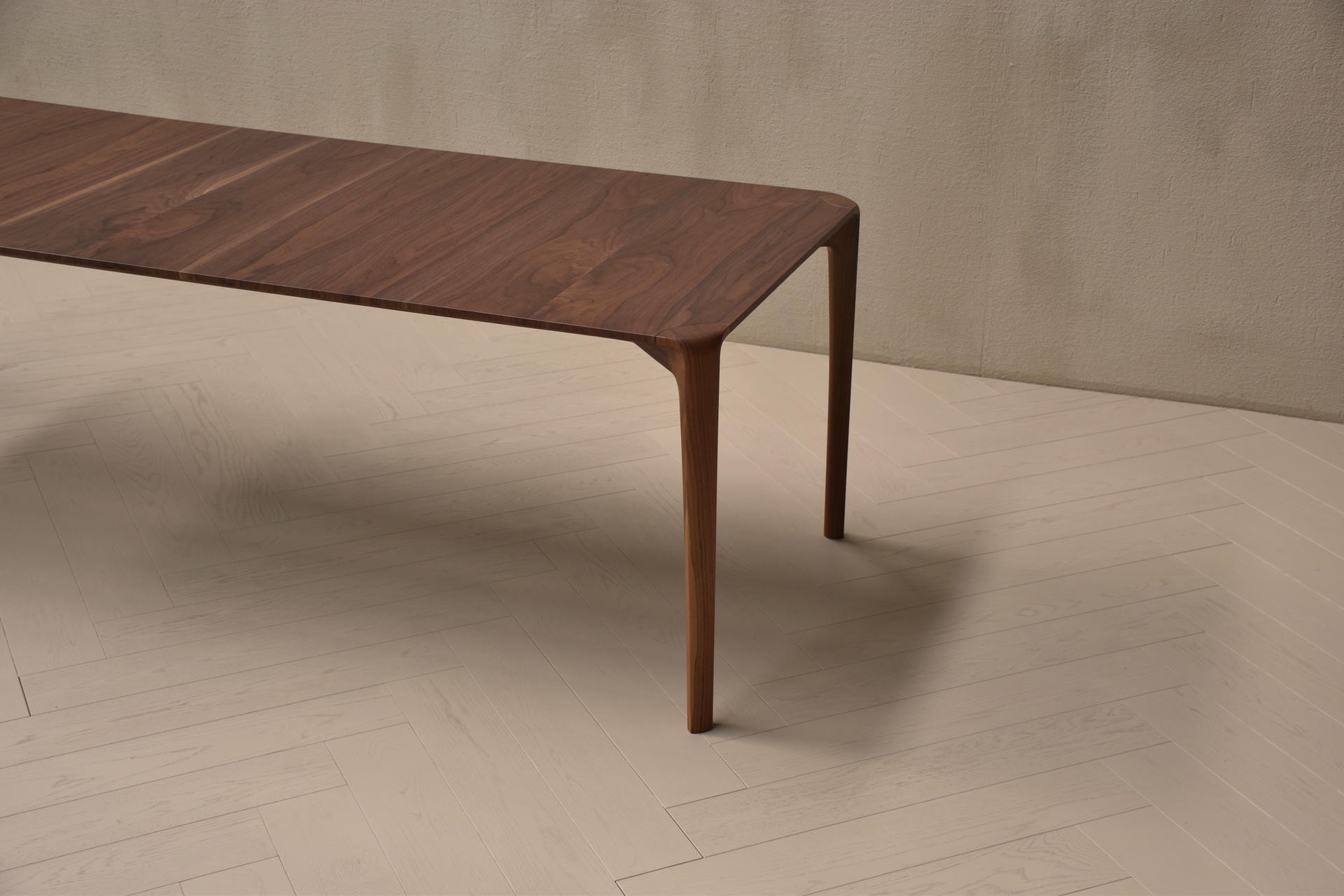 Kingston Dining Table by Daniel Poole 12
